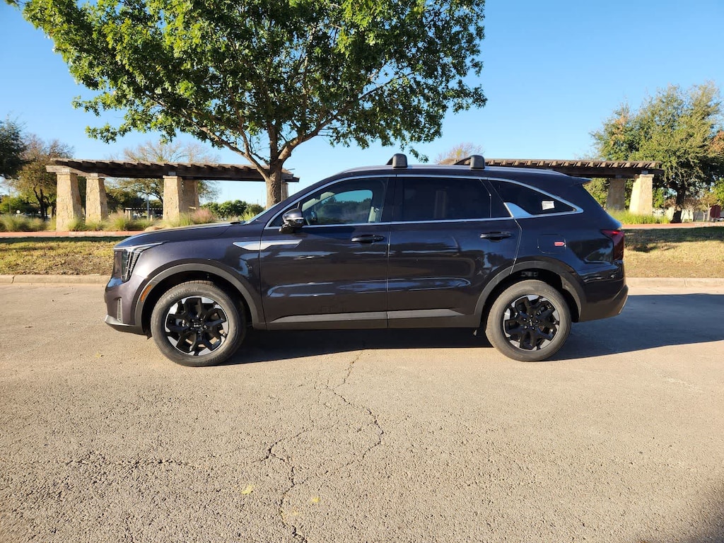 New 2026 Kia Sorento S SUV