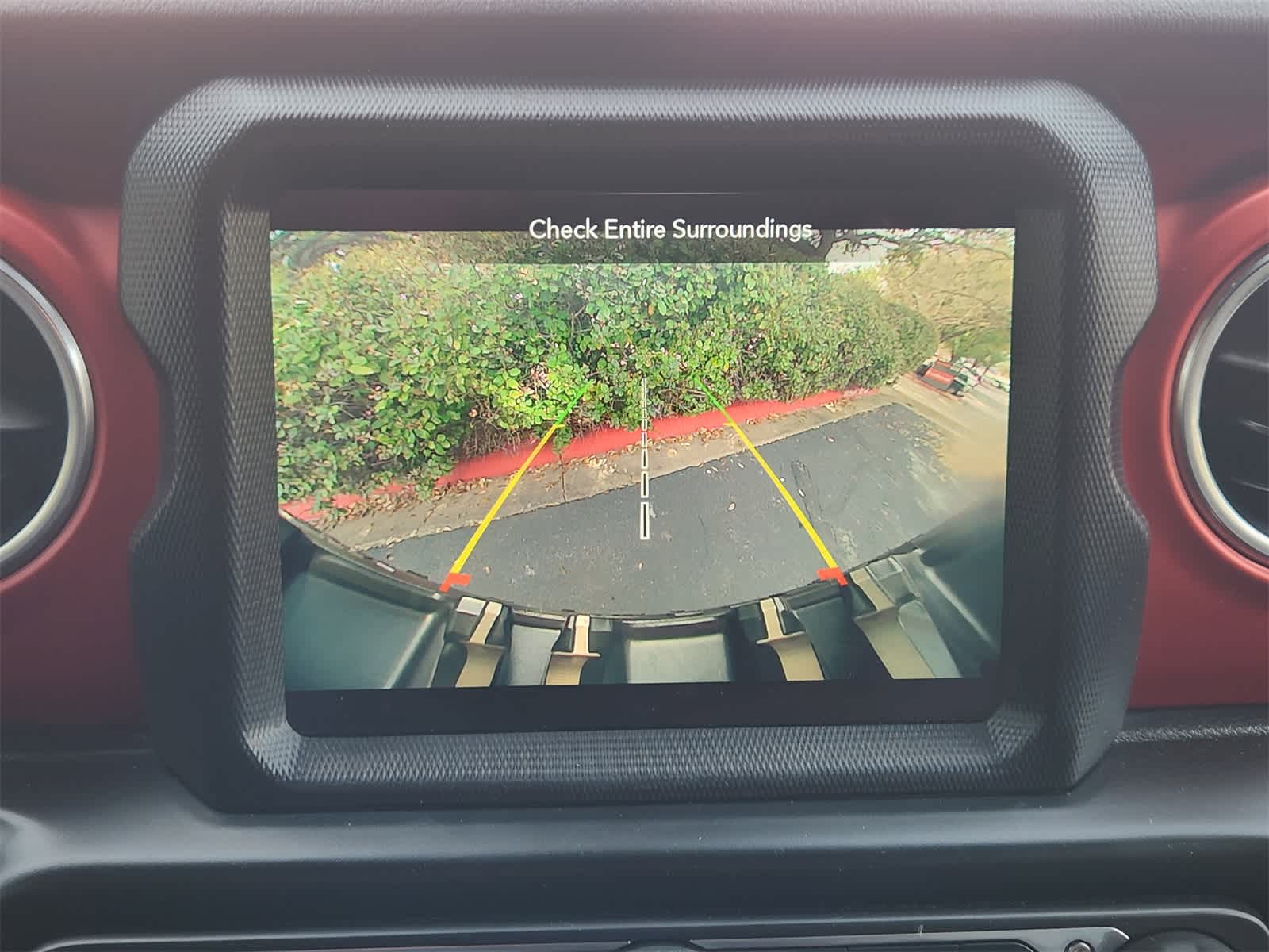 Thumbnail: 2020 Jeep Wrangler - 16