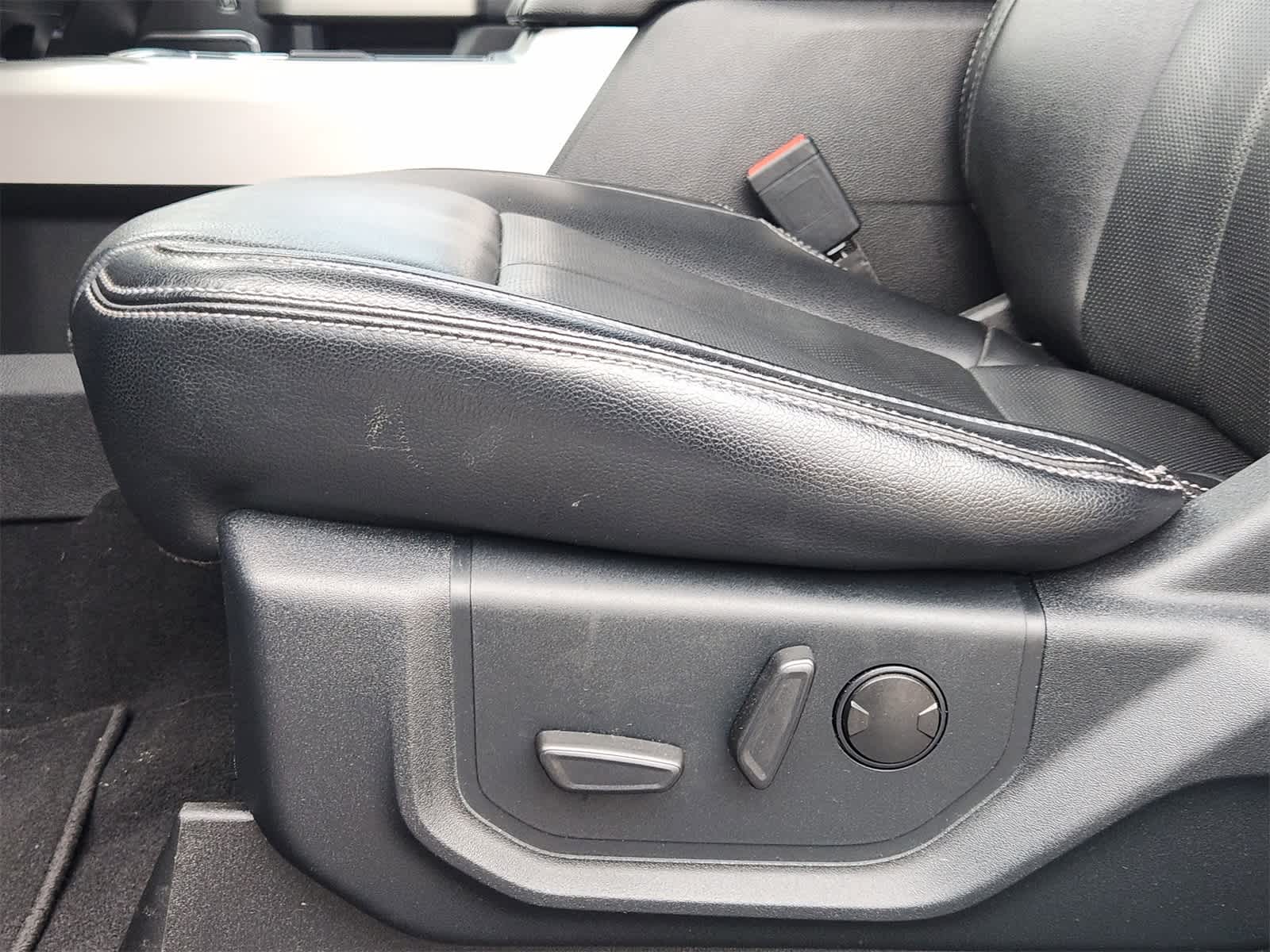 Thumbnail: 2021 Ford F-350 - 23