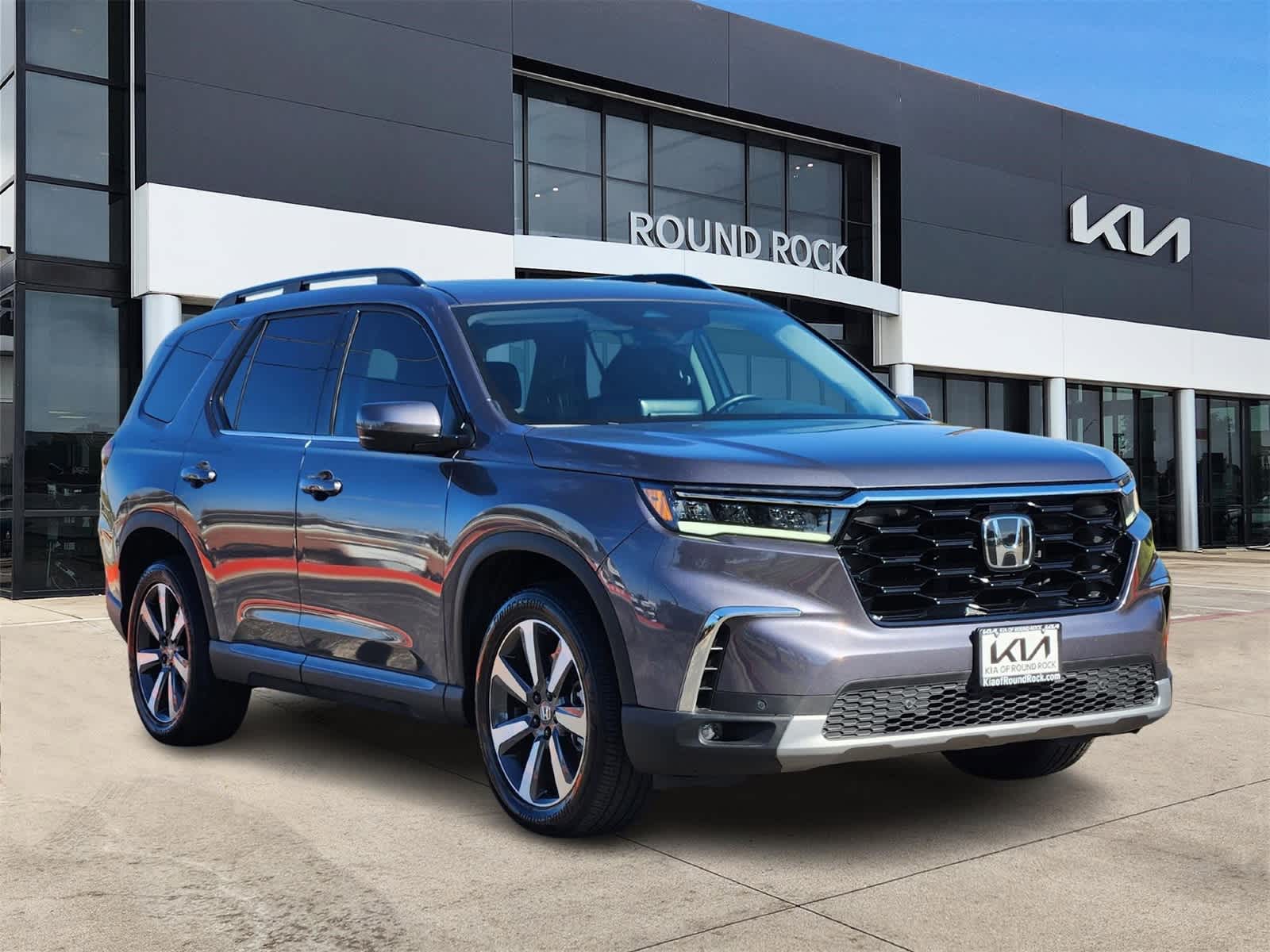 Thumbnail: 2024 Honda Pilot - 3