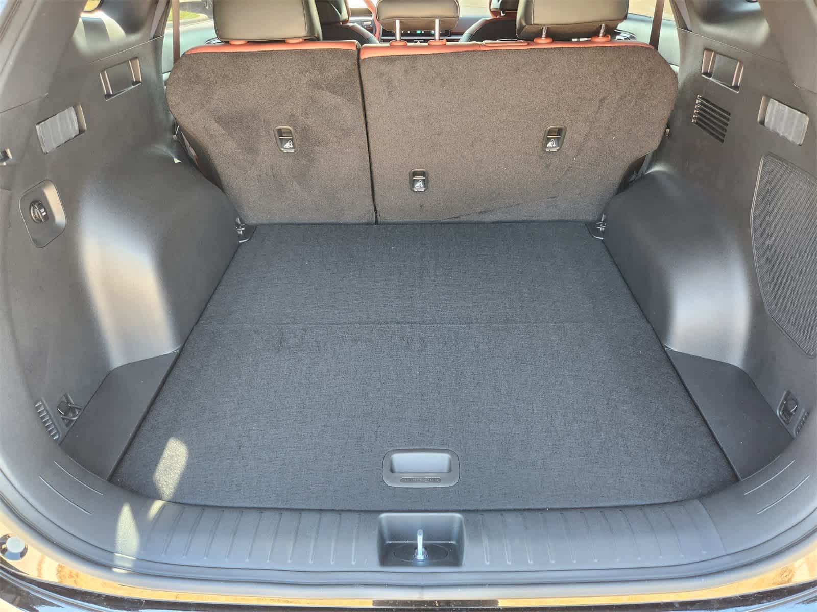 Thumbnail: 2026 Kia Sportage - 29