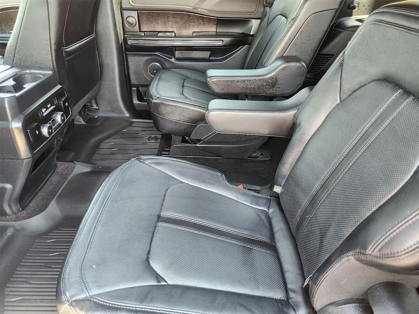 Thumbnail: 2019 Ford Expedition - 24