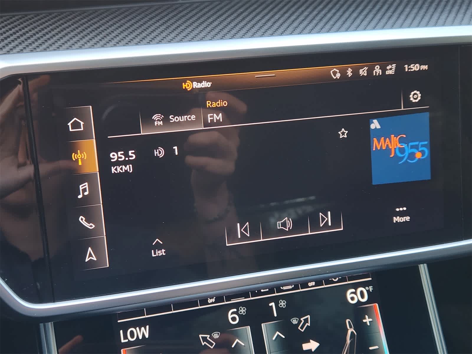 Thumbnail: 2022 Audi S6 - 15