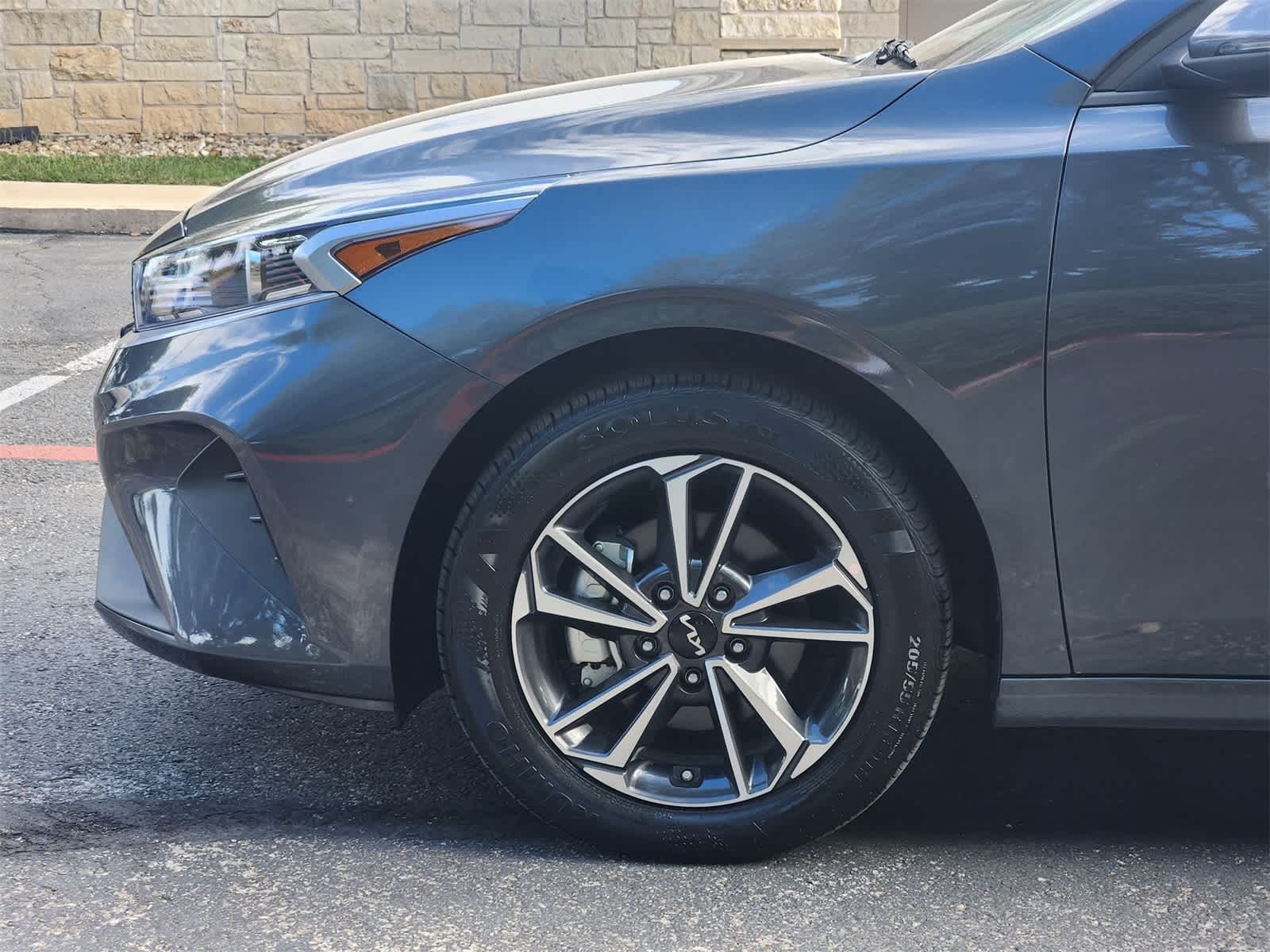 2024 Kia Forte LXS 9