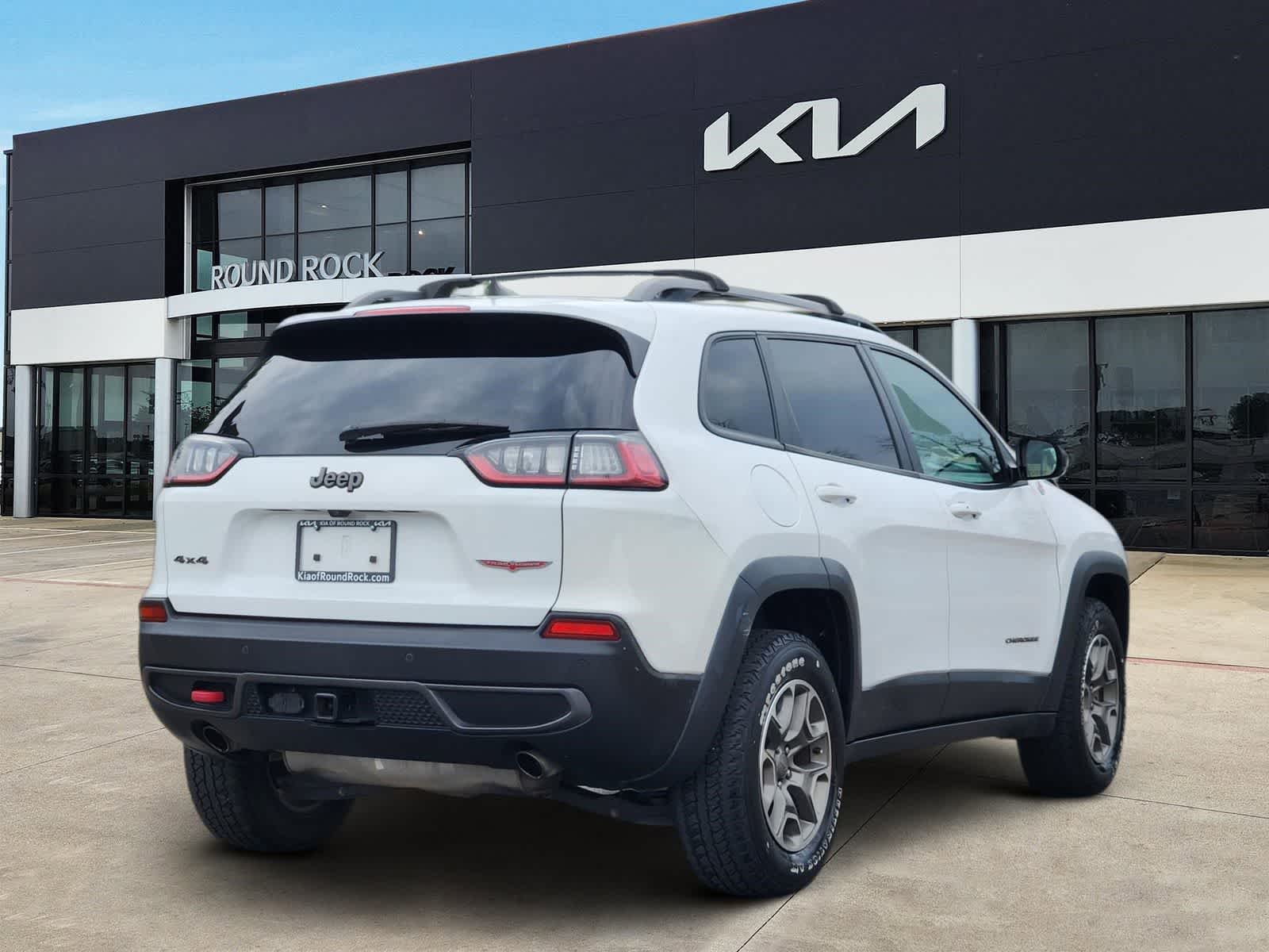 Thumbnail: 2020 Jeep Cherokee - 5