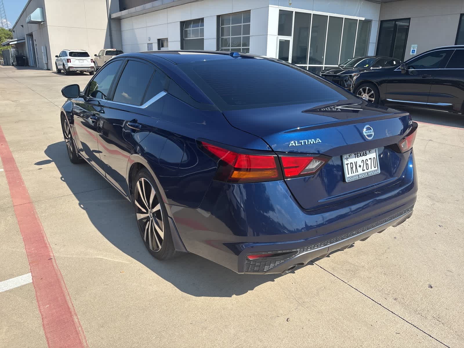 Thumbnail: 2019 Nissan Altima - 4