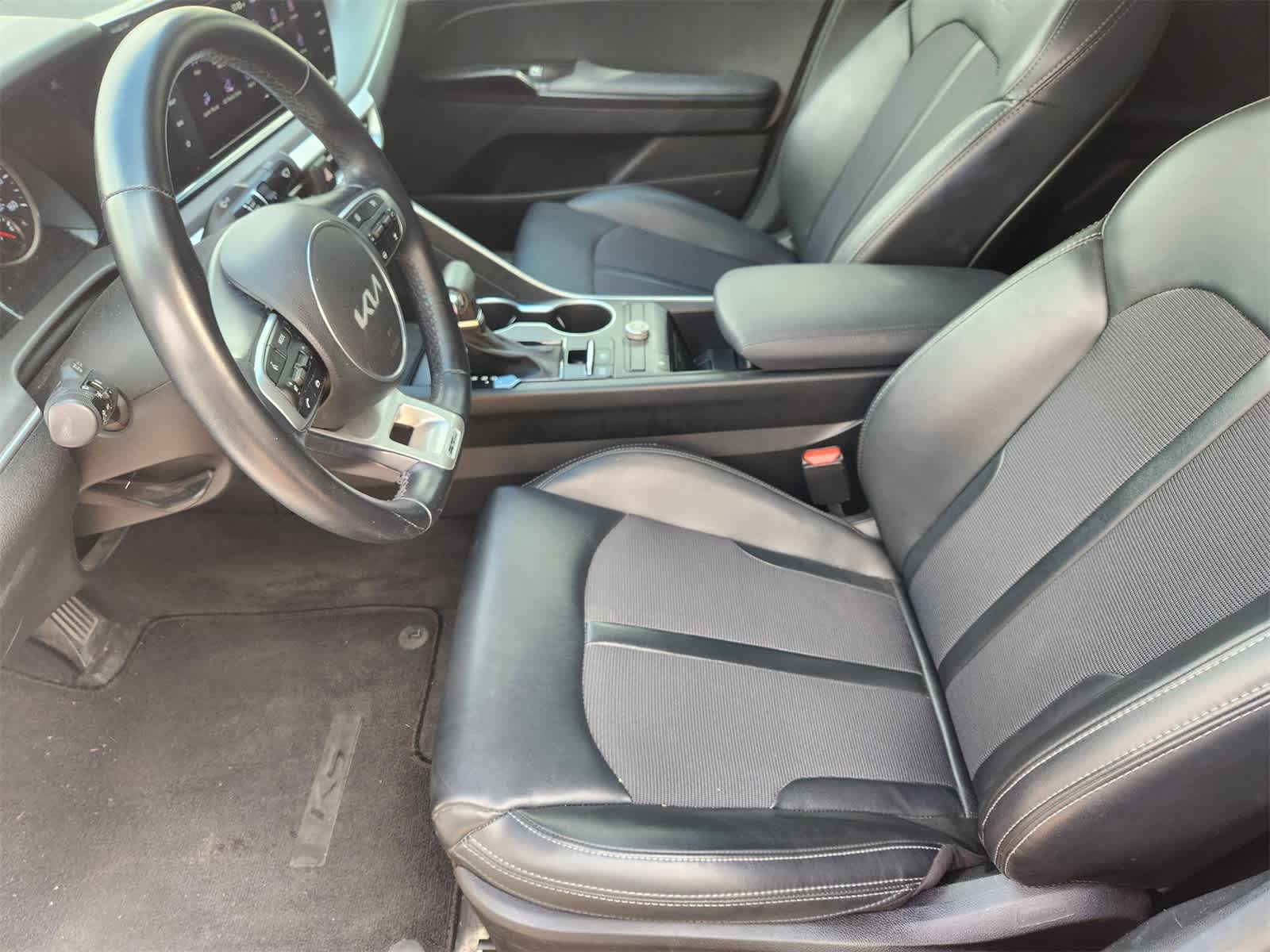 Thumbnail: 2023 Kia K5 - 13