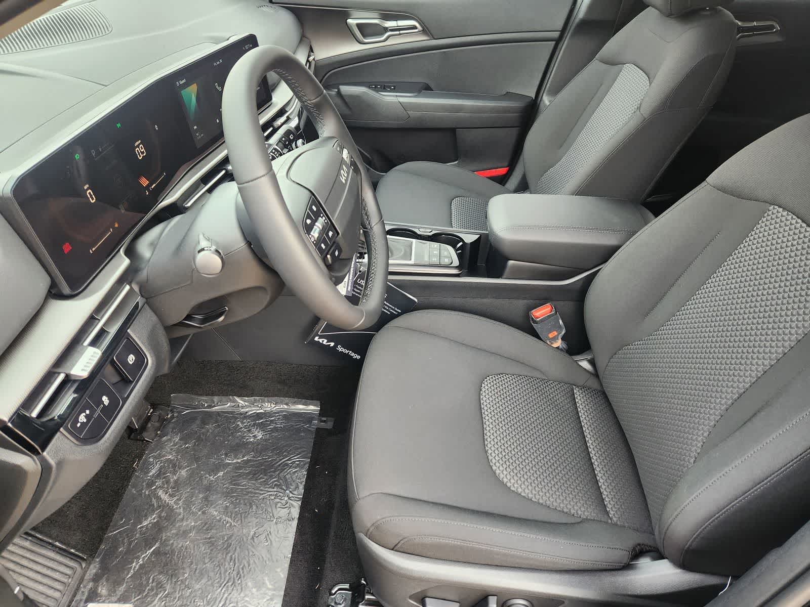 Thumbnail: 2026 Kia Sportage - 10