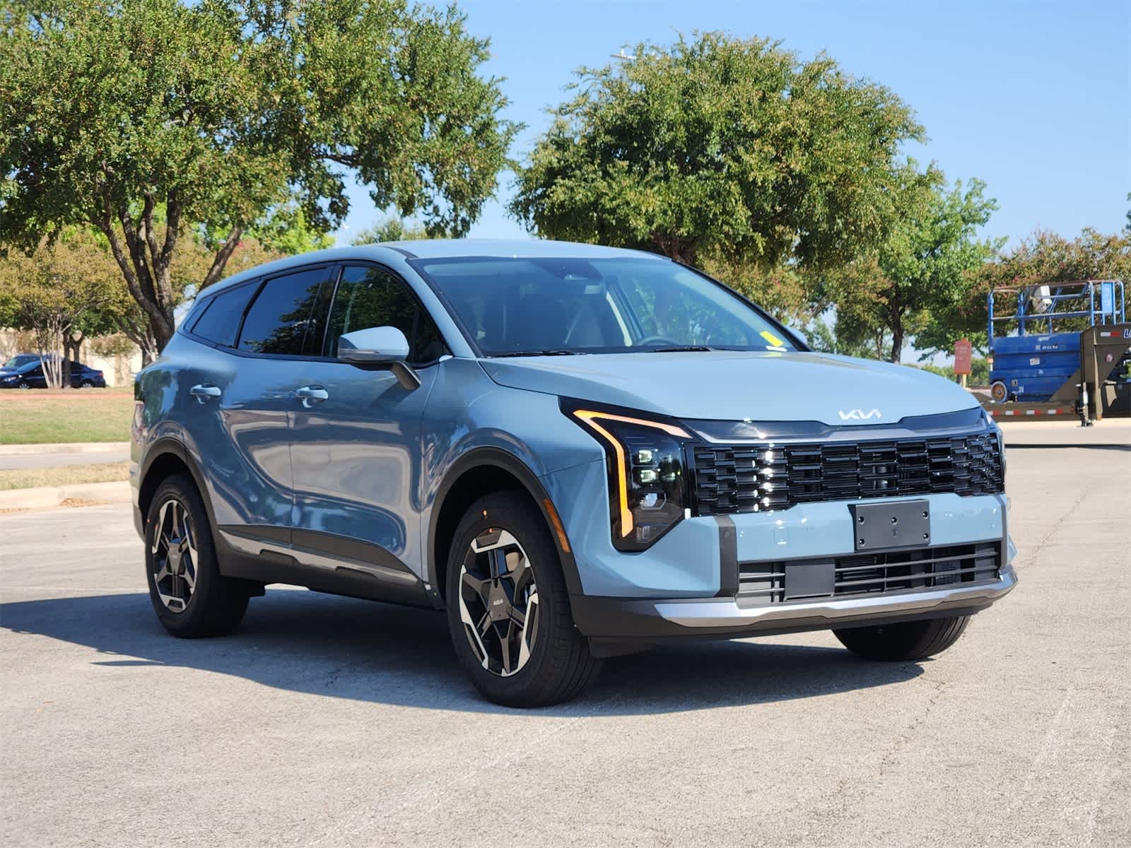 Thumbnail: 2026 Kia Sportage - 3