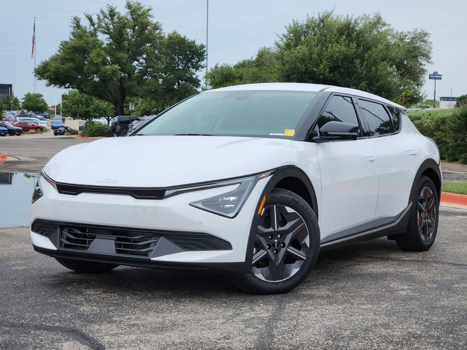 2026 Kia EV6 Light L/R AWD's photo