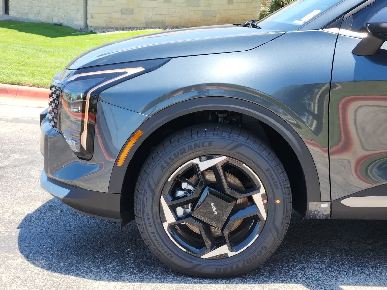 Thumbnail: 2026 Kia Sportage - 8