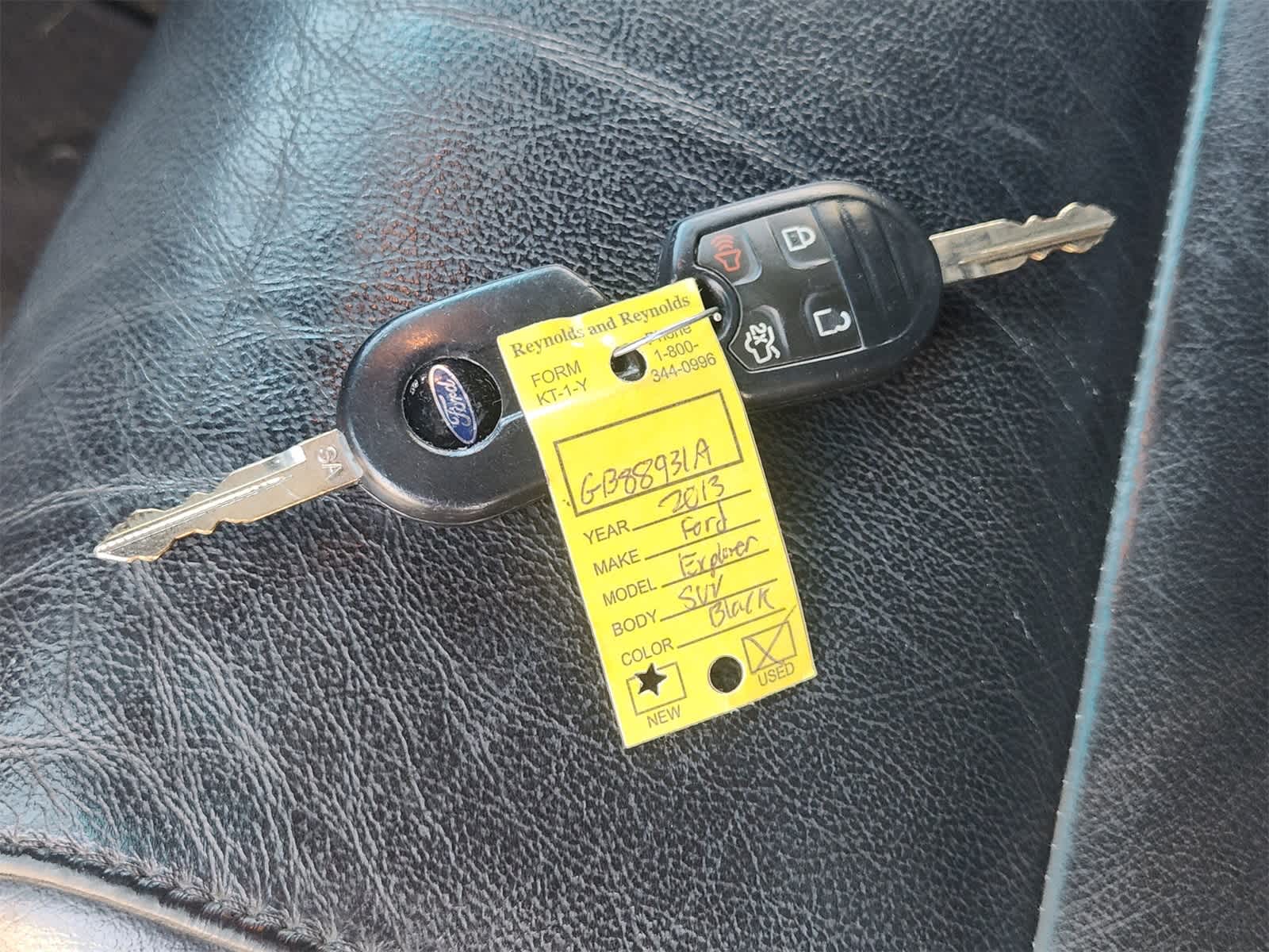 Thumbnail: 2013 Ford Explorer - 34