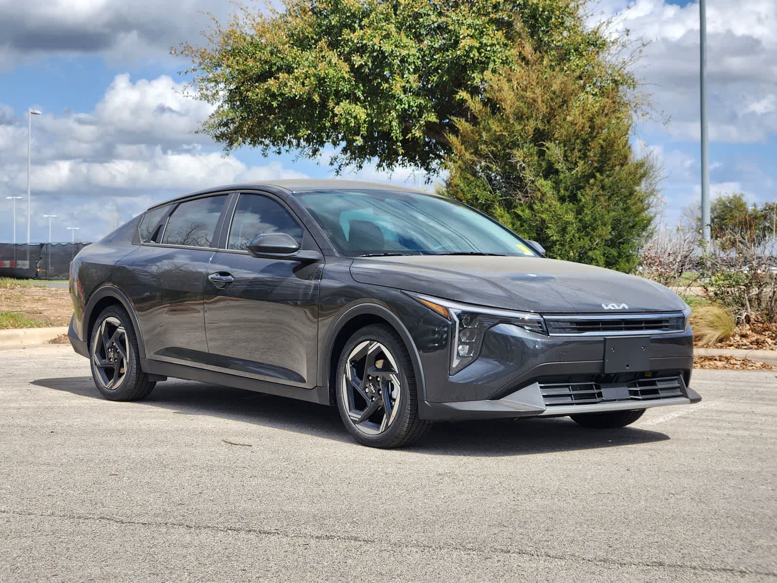 Thumbnail: 2026 Kia K4 - 3