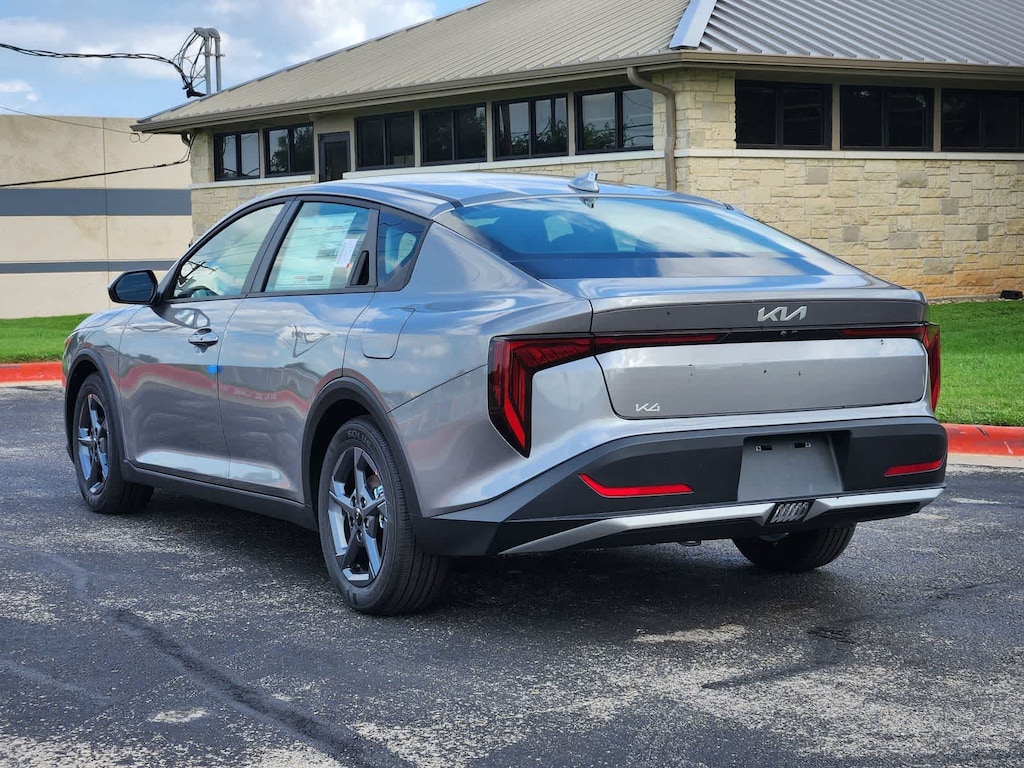 New 2026 Kia K4 LXS Sedan