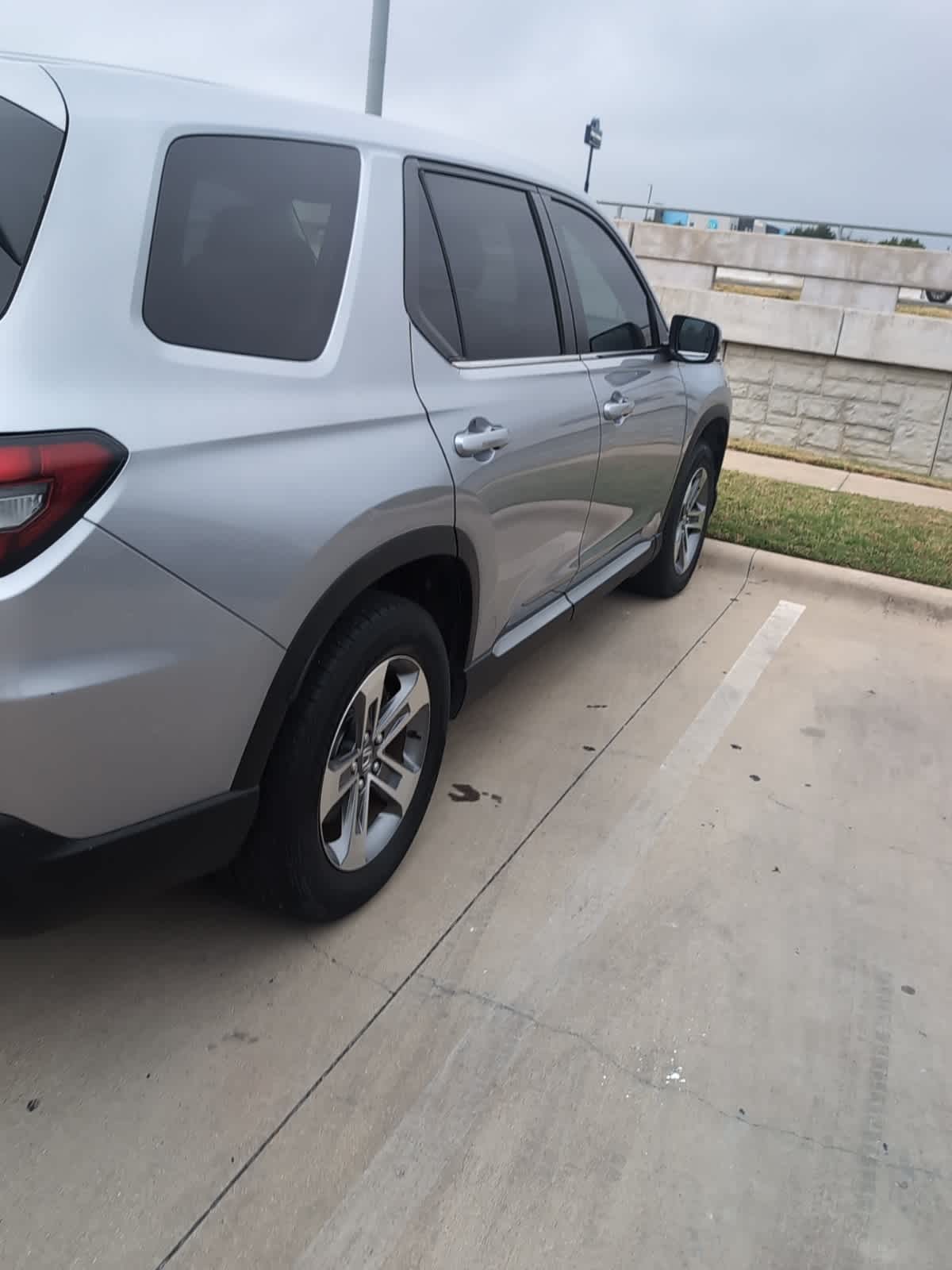 2023 Honda Pilot EX-L photo 4