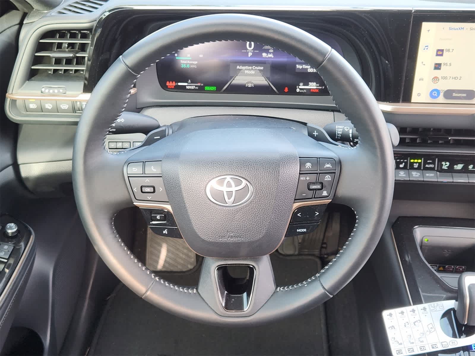 Thumbnail: 2025 Toyota Crown Signia - 26