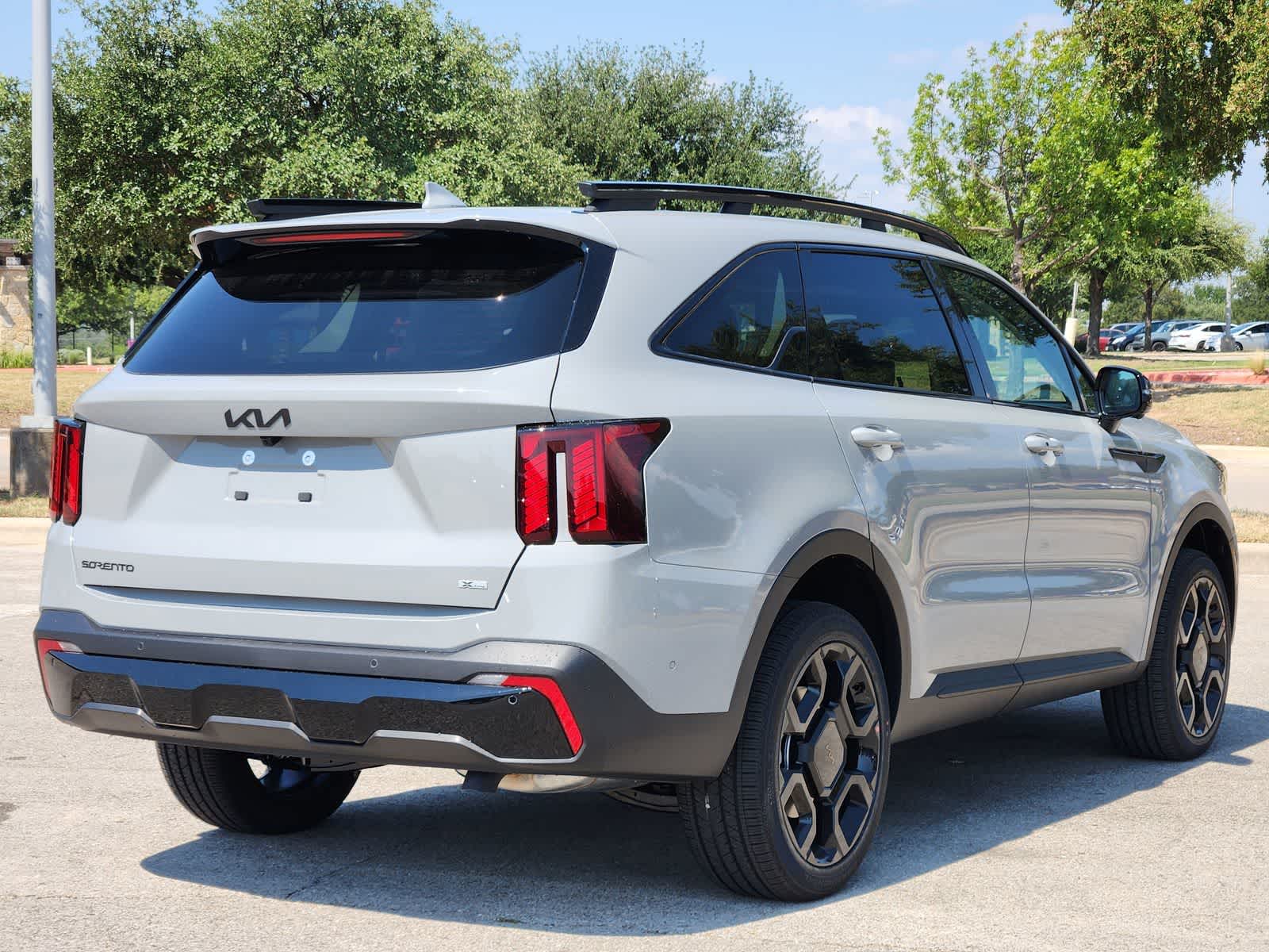 Thumbnail: 2026 Kia Sorento - 5