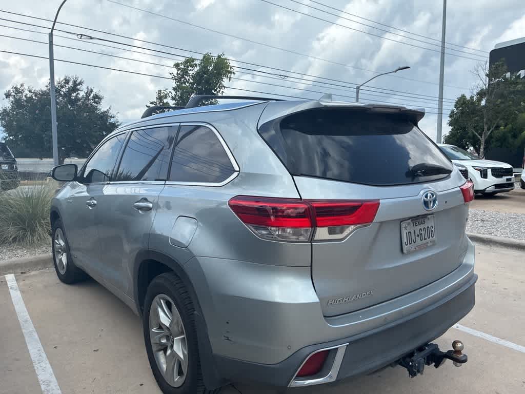 Thumbnail: 2017 Toyota Highlander - 5