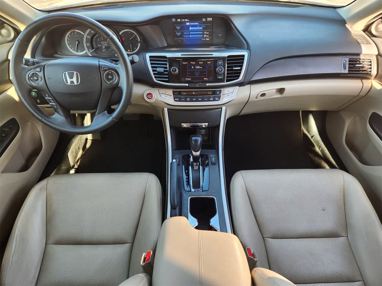 Thumbnail: 2015 Honda Accord - 25