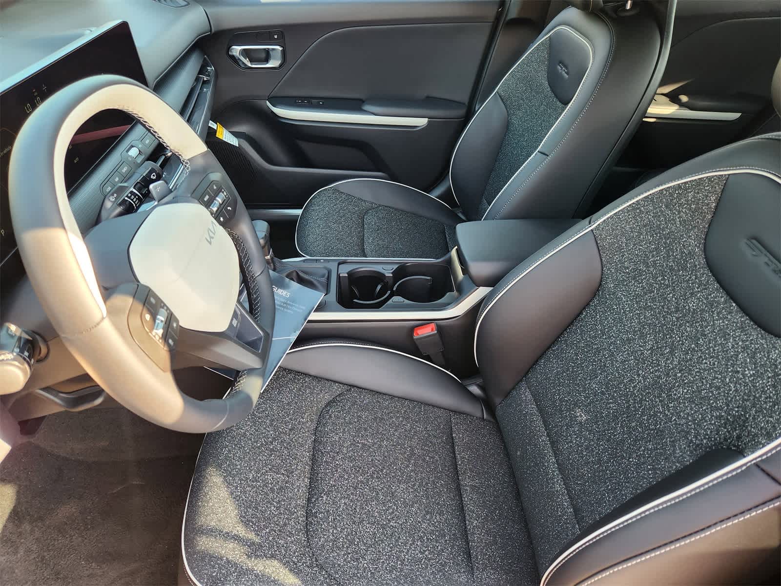 Thumbnail: 2025 Kia K4 - 13