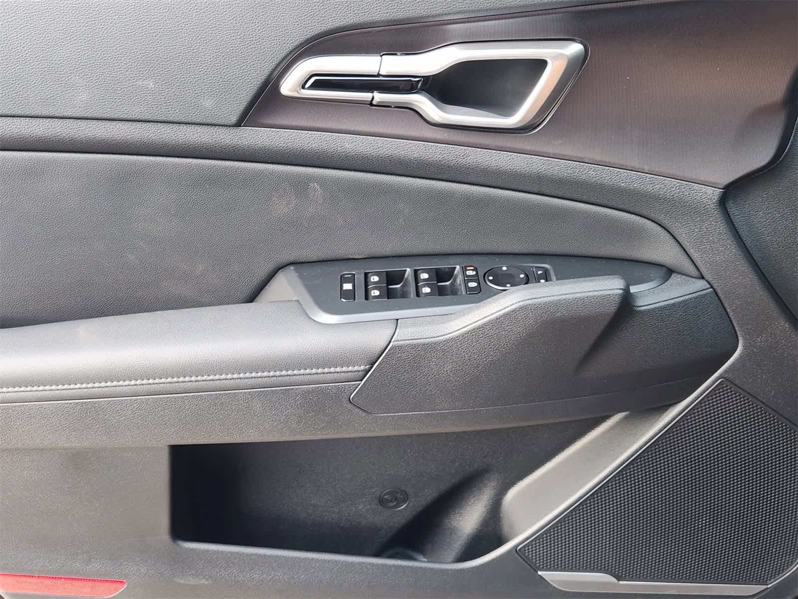 Thumbnail: 2026 Kia Sportage - 17