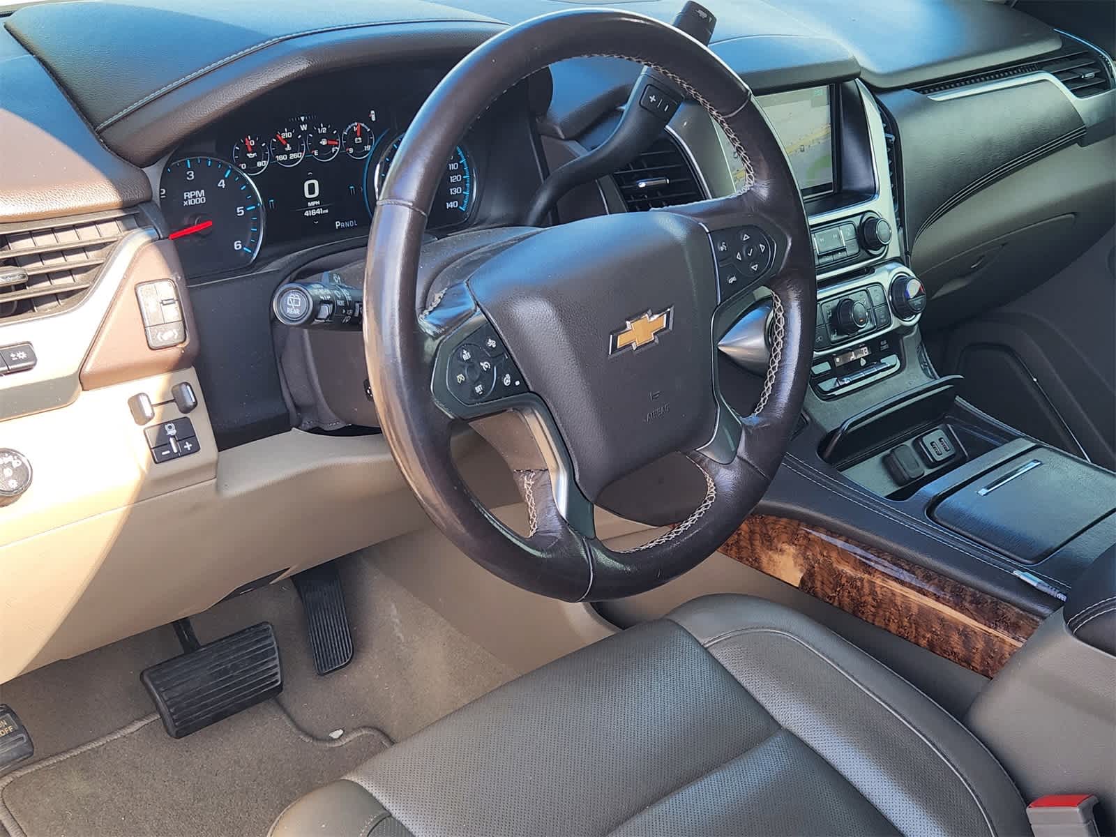 Thumbnail: 2019 Chevrolet Tahoe - 2