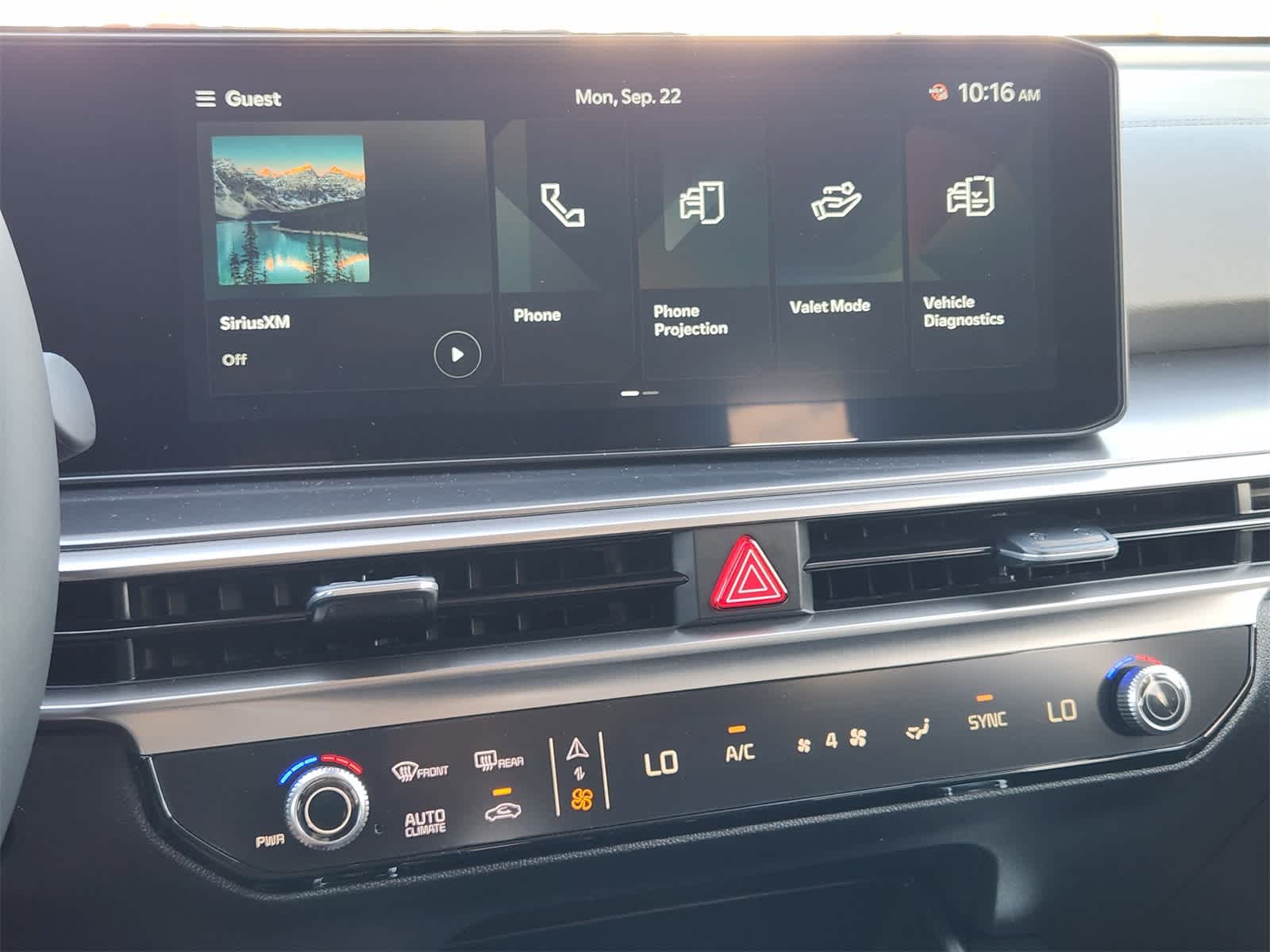 Thumbnail: 2026 Kia Sorento - 15