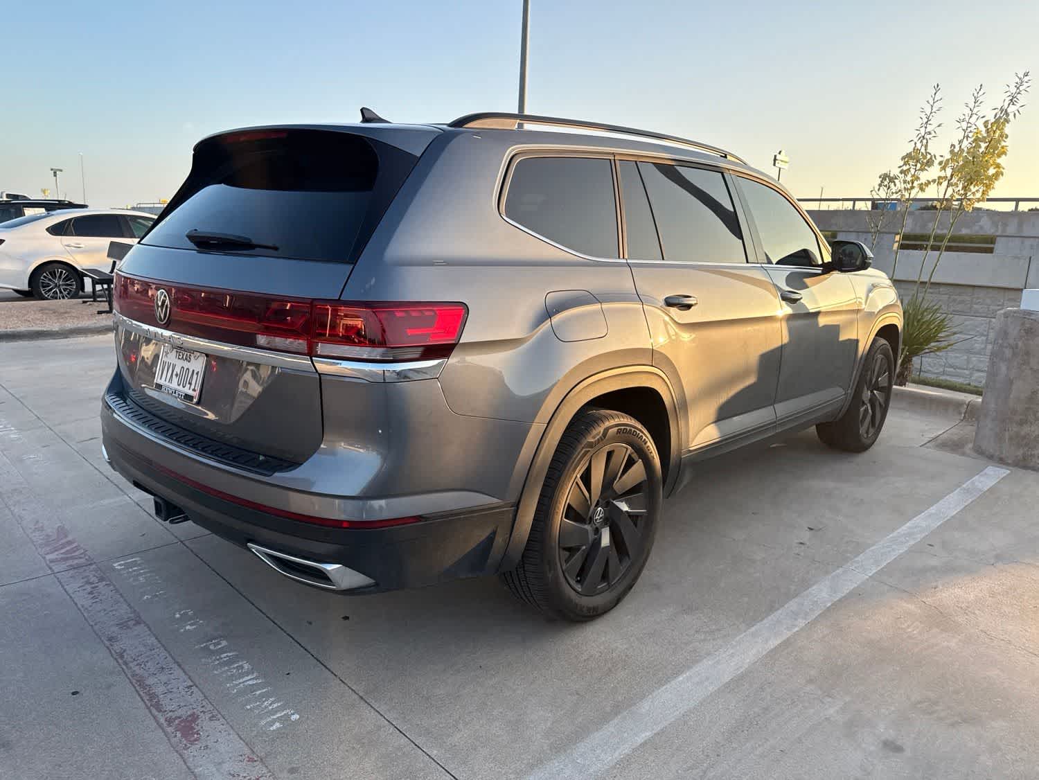 Thumbnail: 2024 Volkswagen Atlas - 5