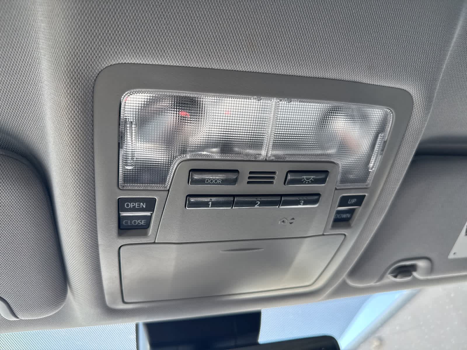 2017 Toyota Highlander XLE 14