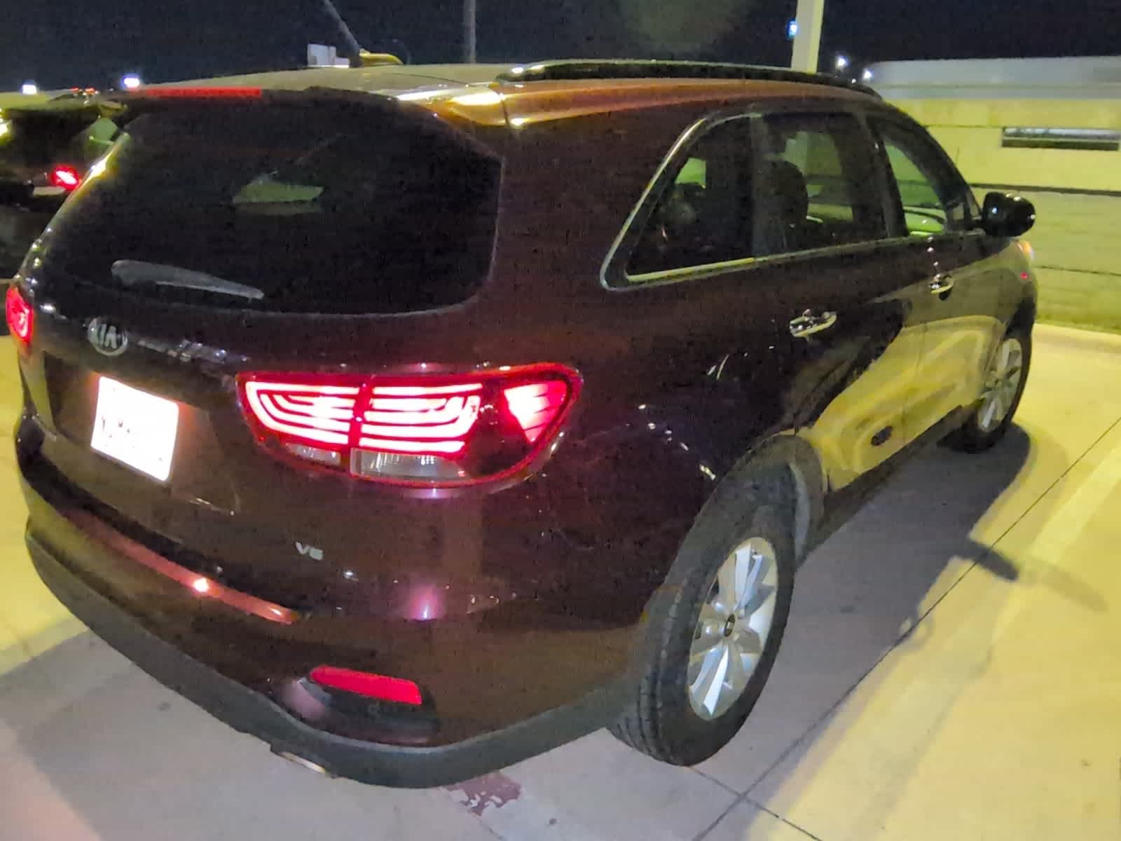 Thumbnail: 2020 Kia Sorento - 5