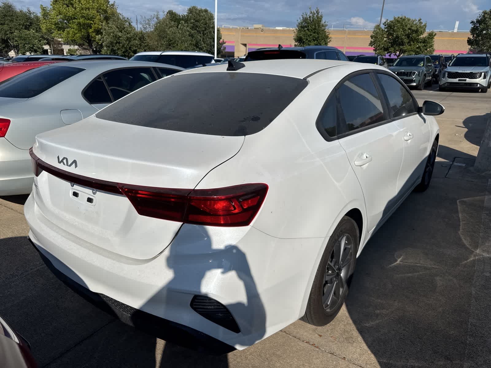 2024 Kia Forte LXS photo 4