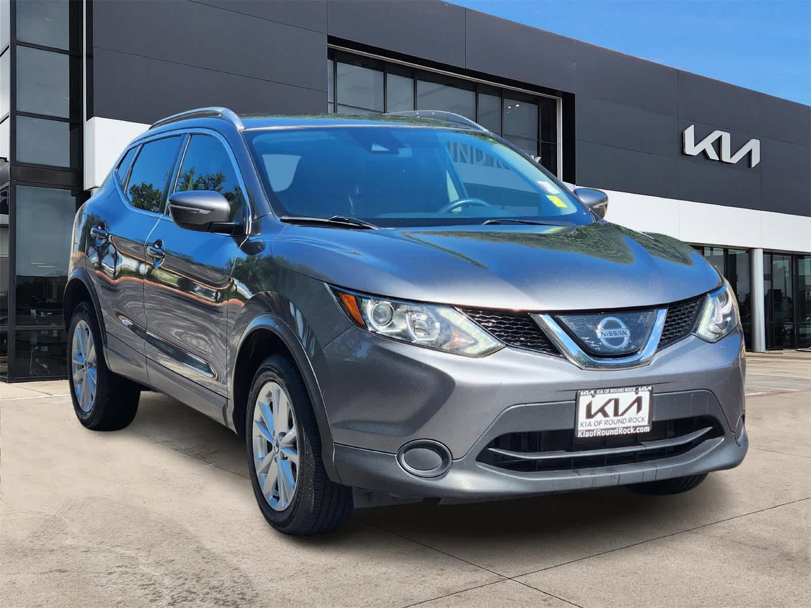 Thumbnail: 2019 Nissan Rogue Sport - 2