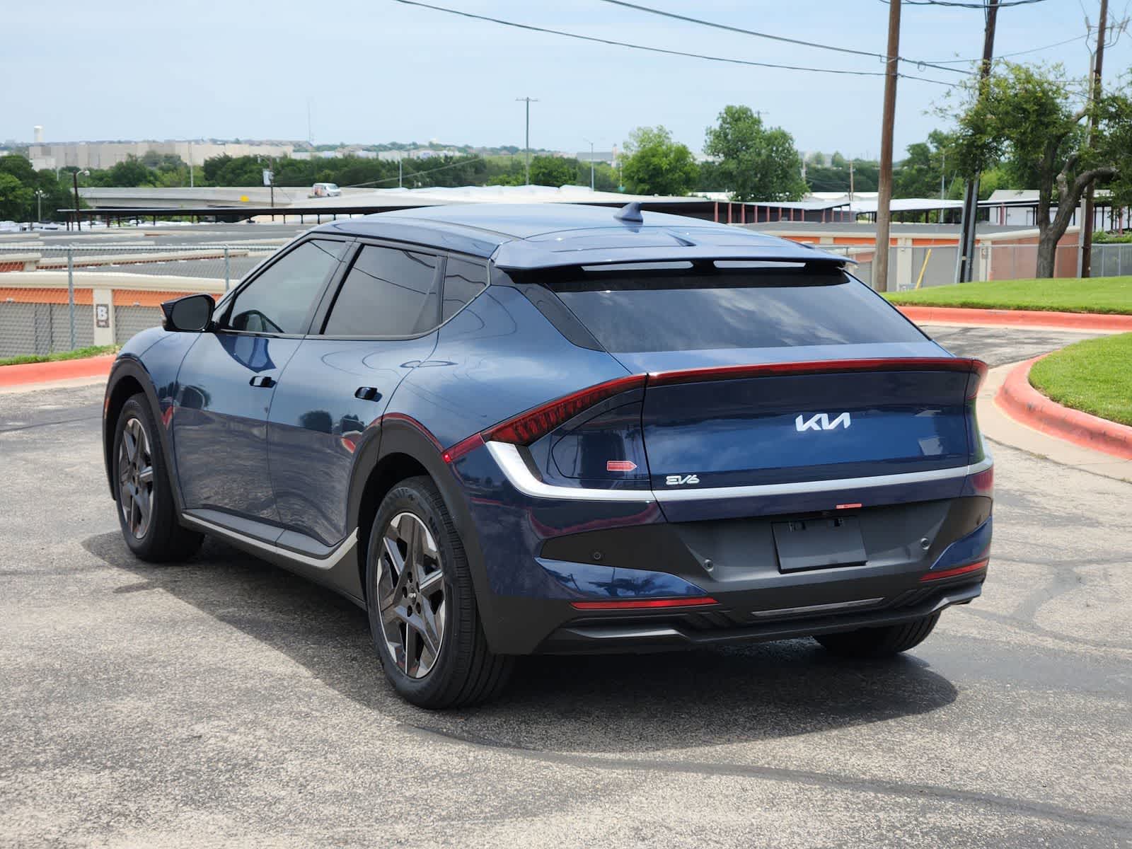 Thumbnail: 2026 Kia EV6 - 6