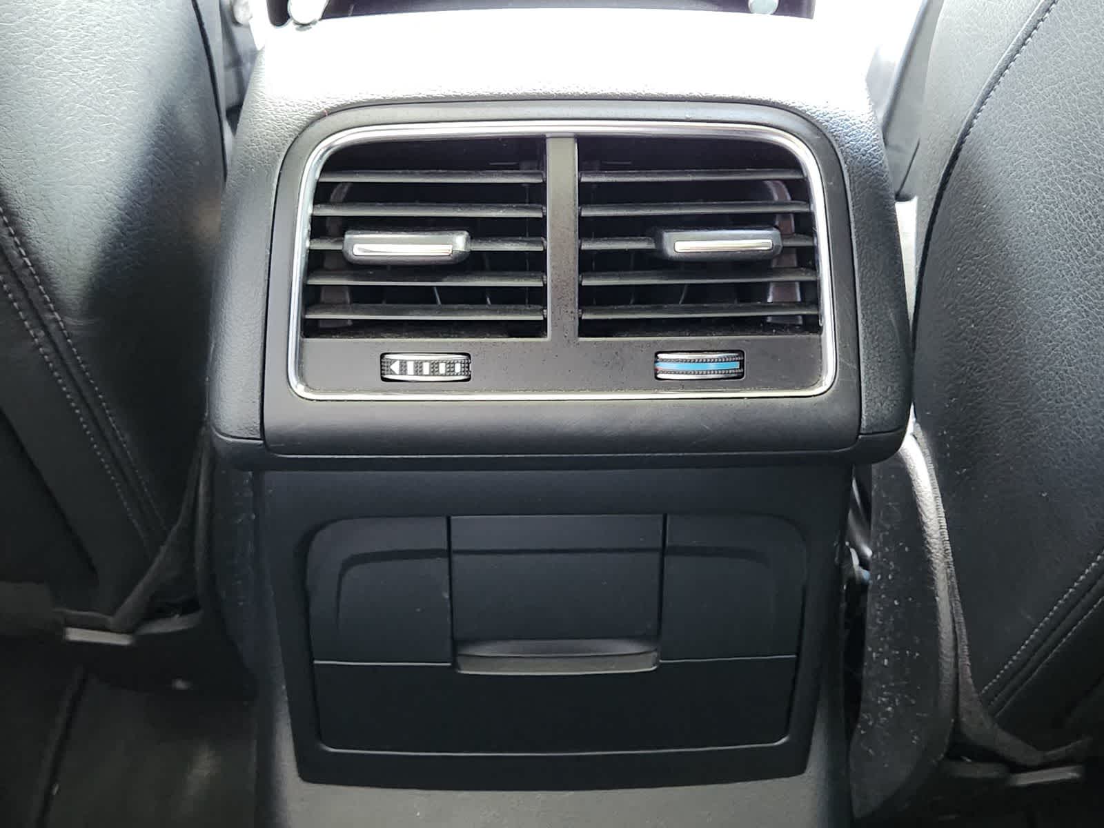 Thumbnail: 2013 Audi Q5 - 29