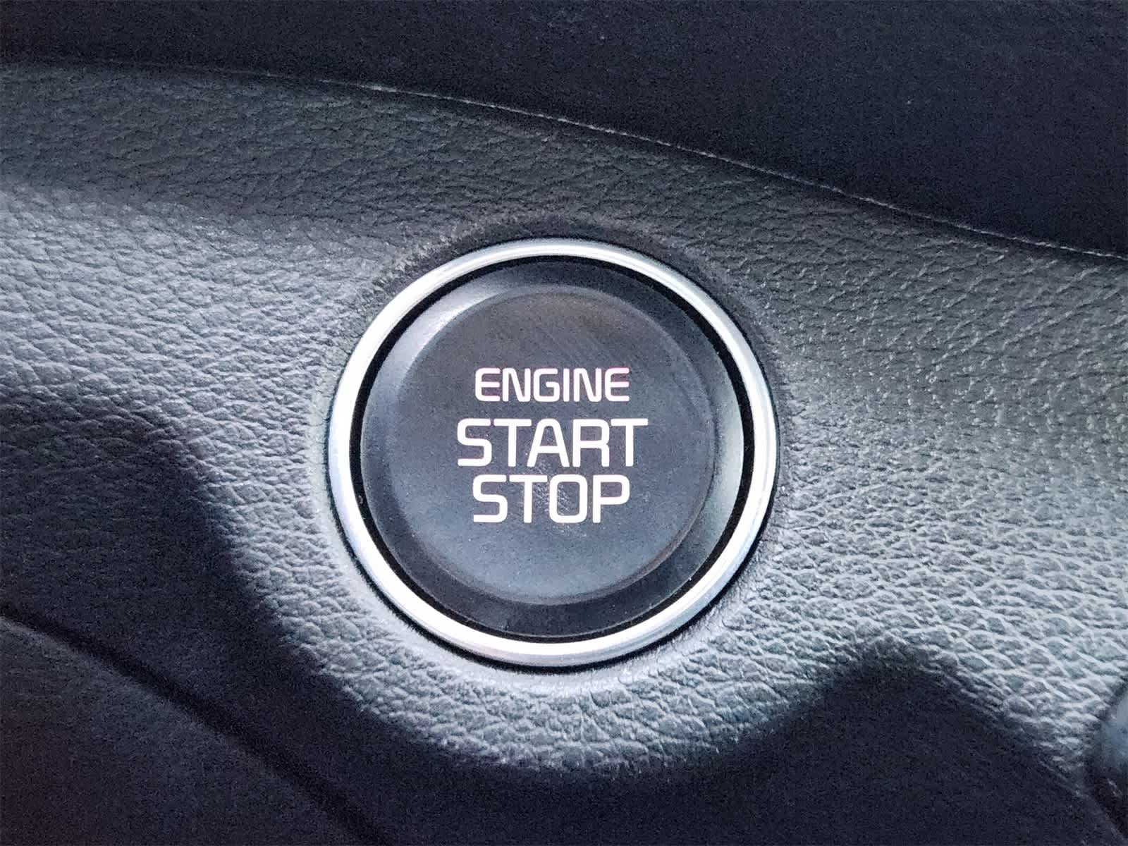 Thumbnail: 2022 Kia Forte - 21