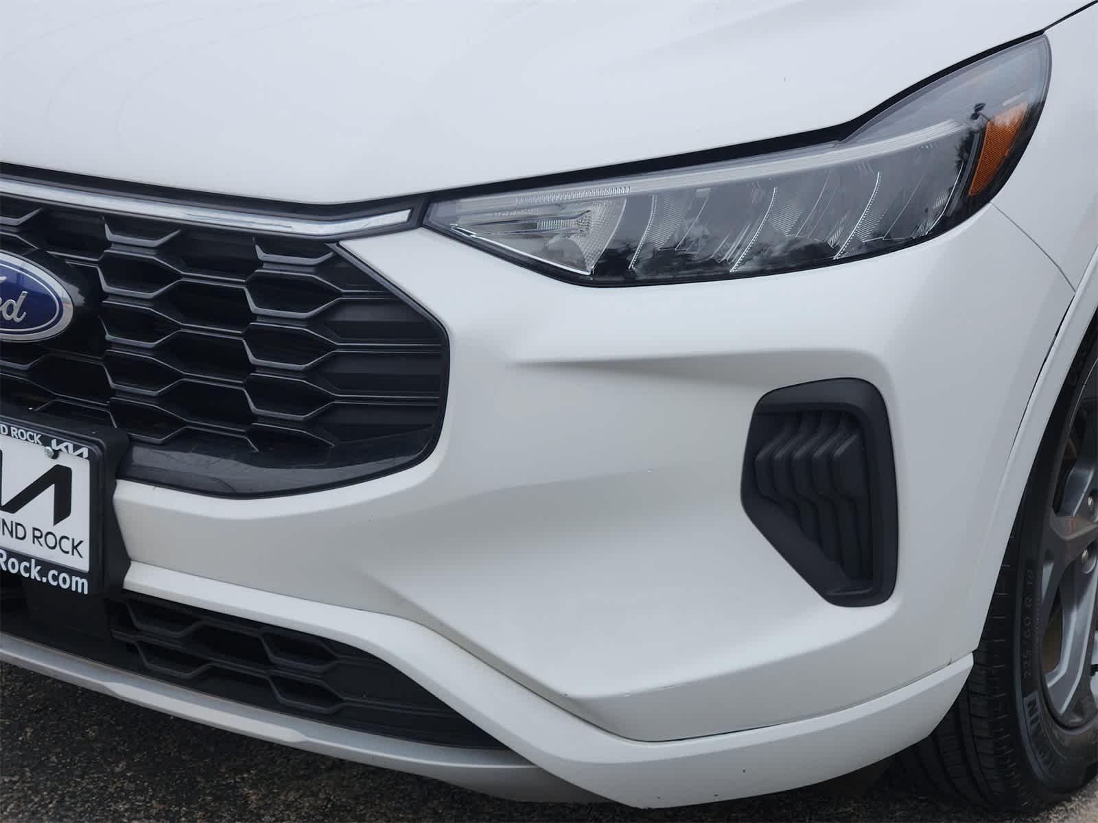 Thumbnail: 2023 Ford Escape - 7