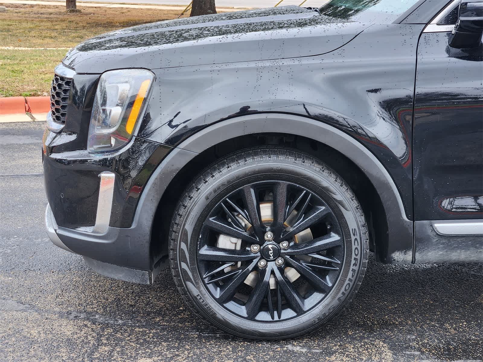 Thumbnail: 2022 Kia Telluride - 8