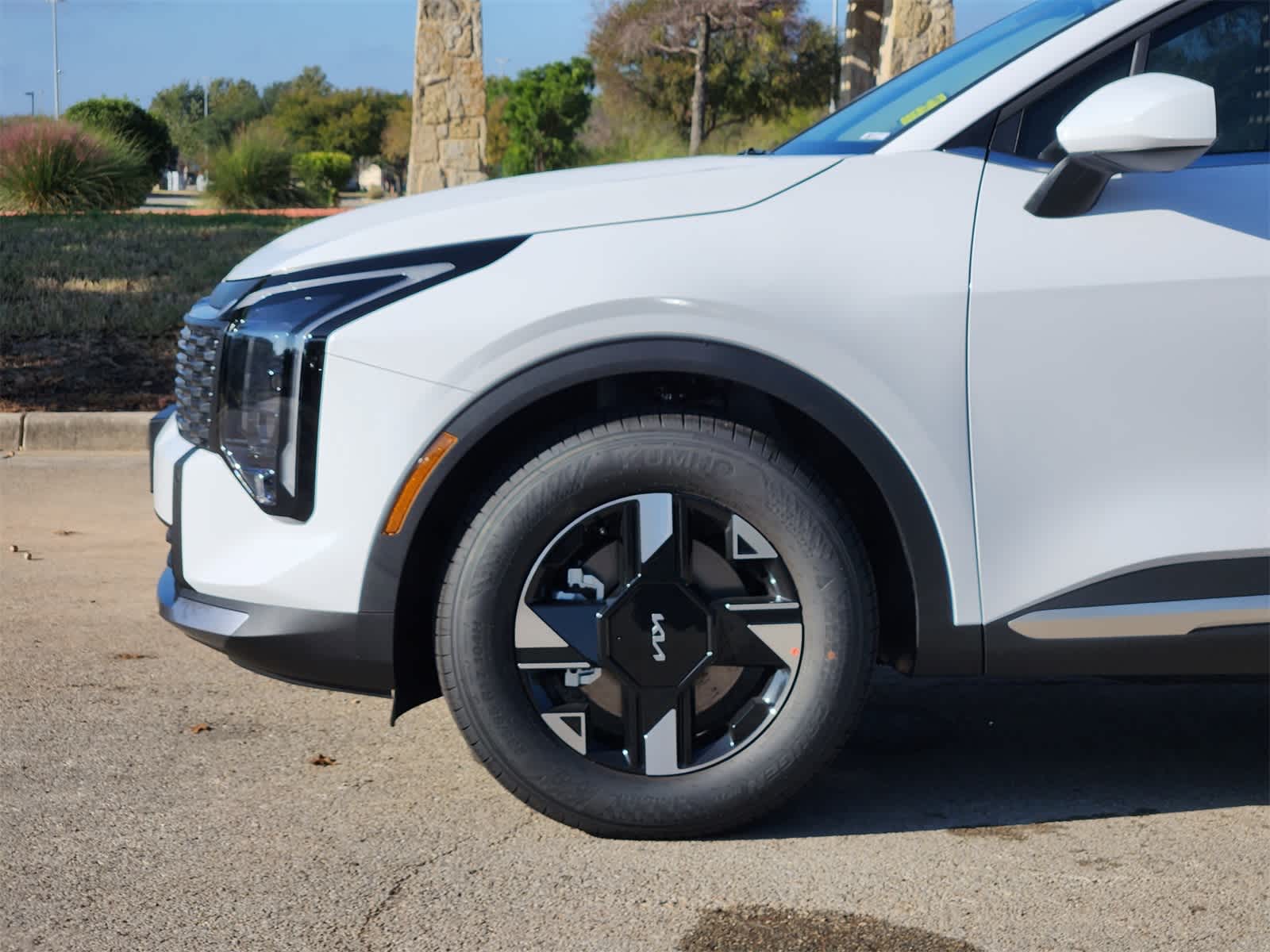 Thumbnail: 2026 Kia Sportage - 8