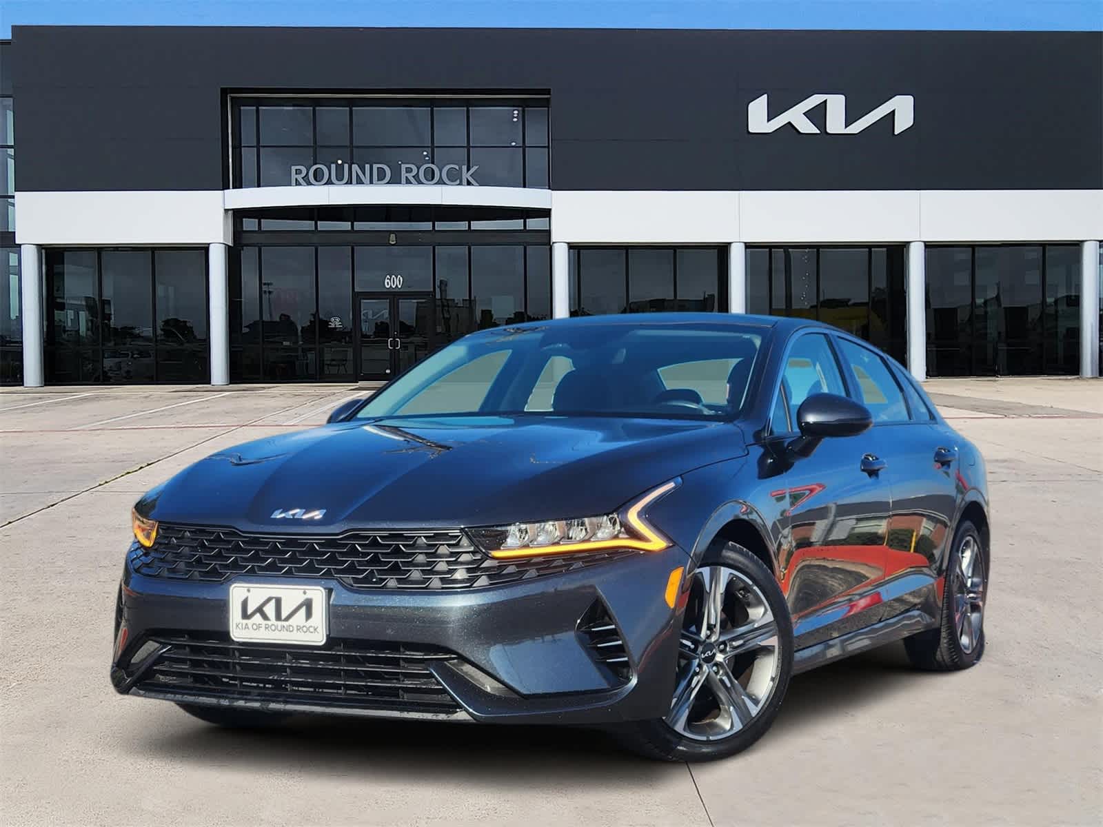Thumbnail: 2023 Kia K5 - 1