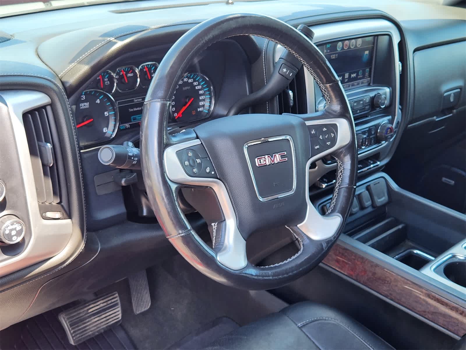2018 Gmc Sierra 1500 SLT photo 2