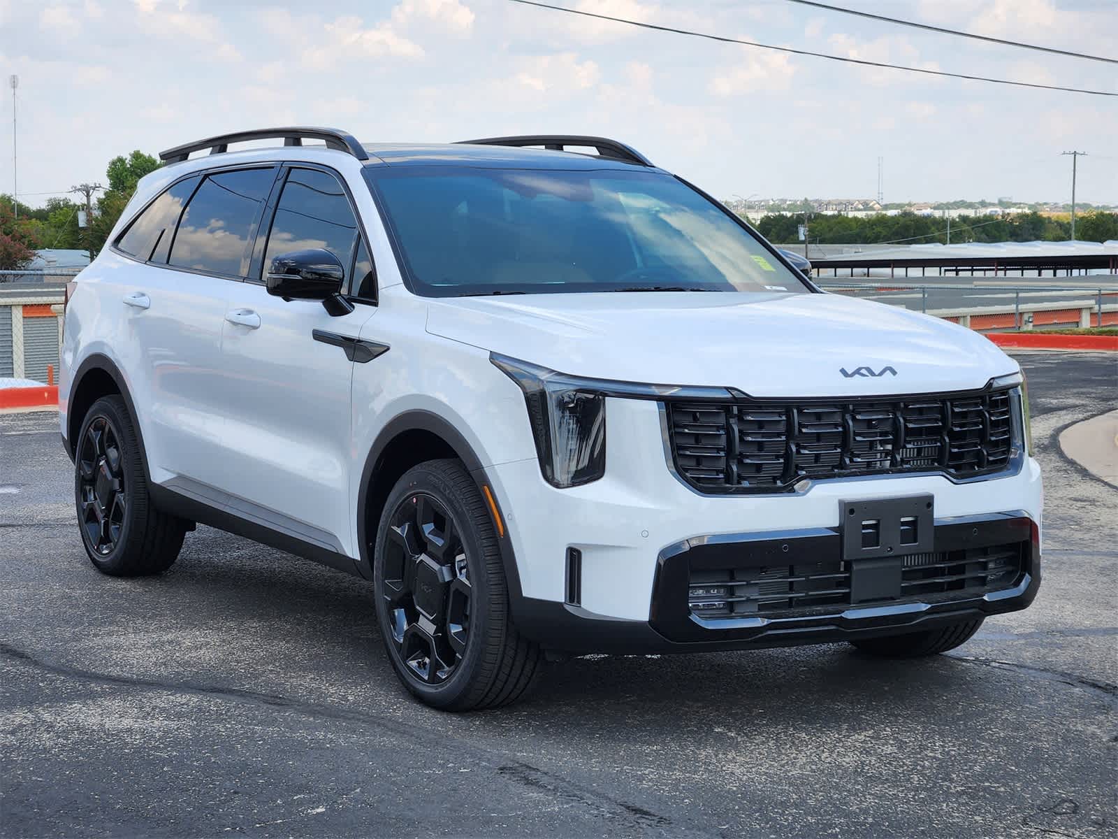 Thumbnail: 2026 Kia Sorento - 2