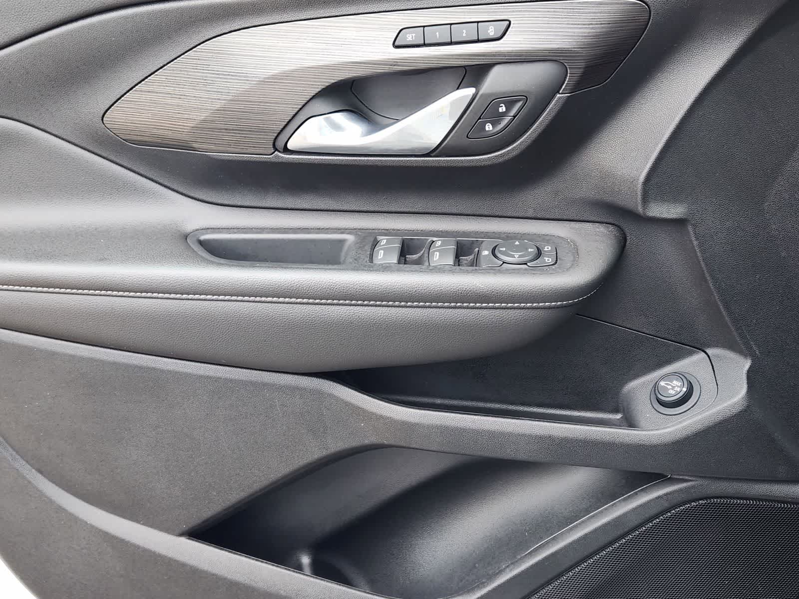 Thumbnail: 2022 GMC Terrain - 21