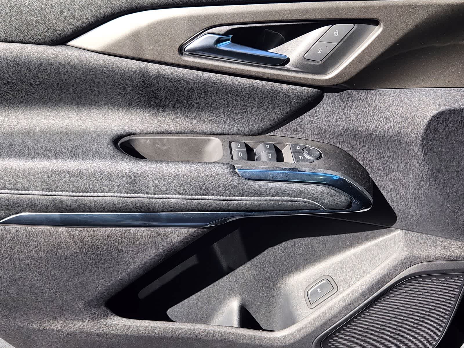 Thumbnail: 2024 Chevrolet Traverse - 21