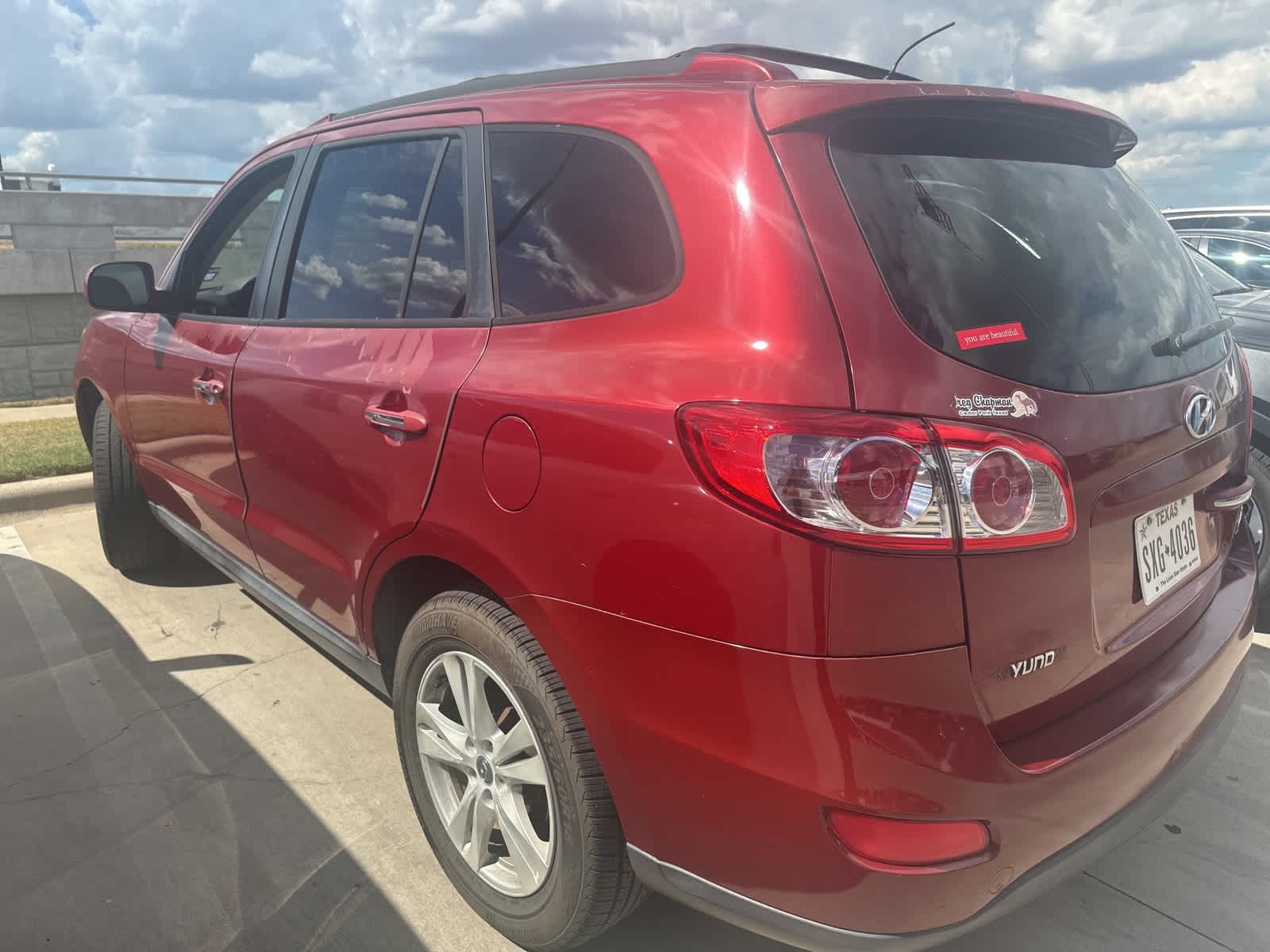 Thumbnail: 2011 Hyundai Santa Fe - 4