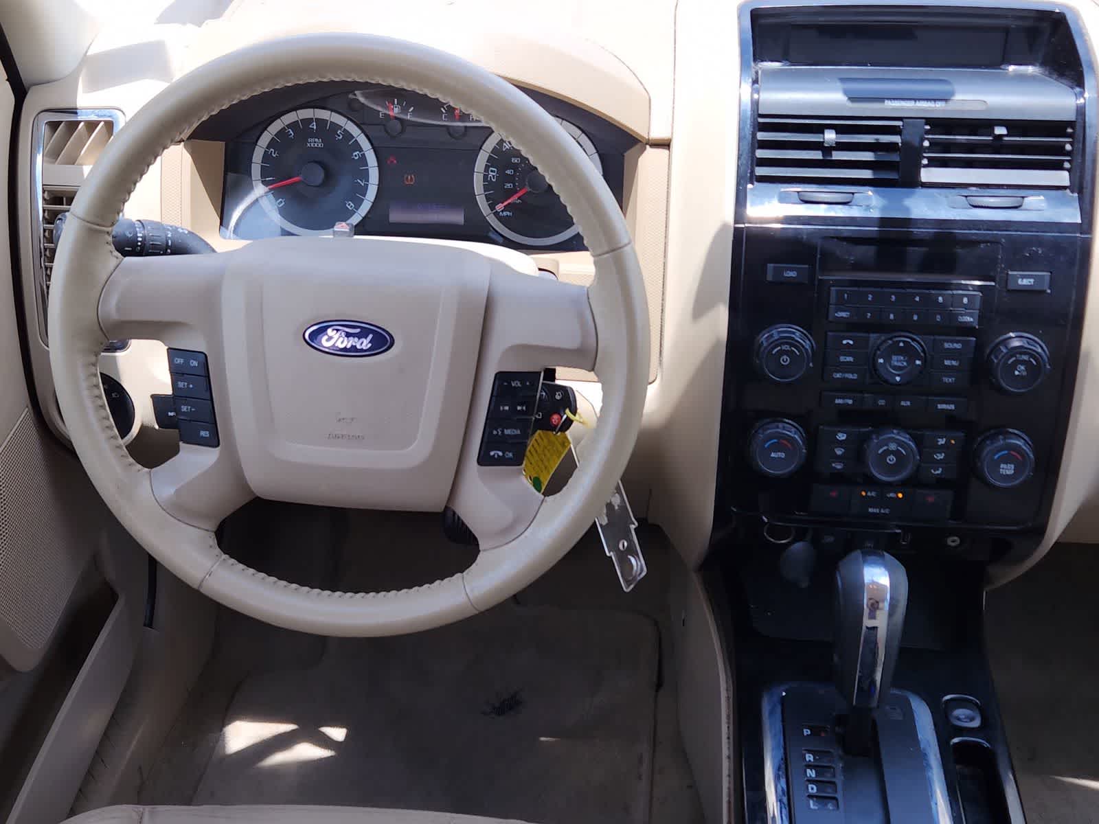 Thumbnail: 2011 Ford Escape - 24