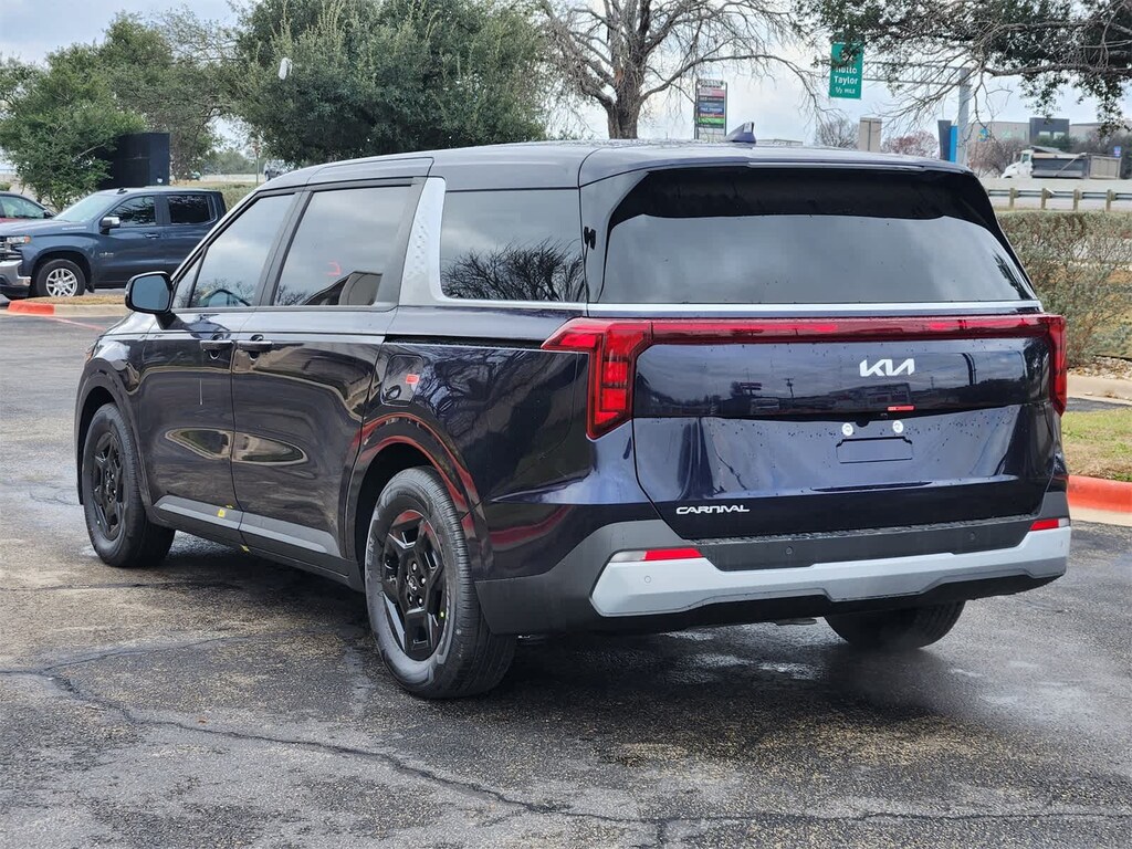 New 2026 Kia Carnival LXS Van Passenger Van