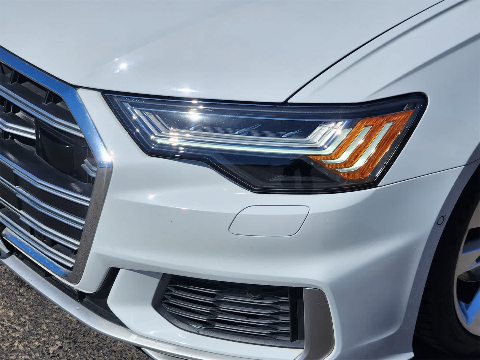 Thumbnail: 2022 Audi S6 - 6