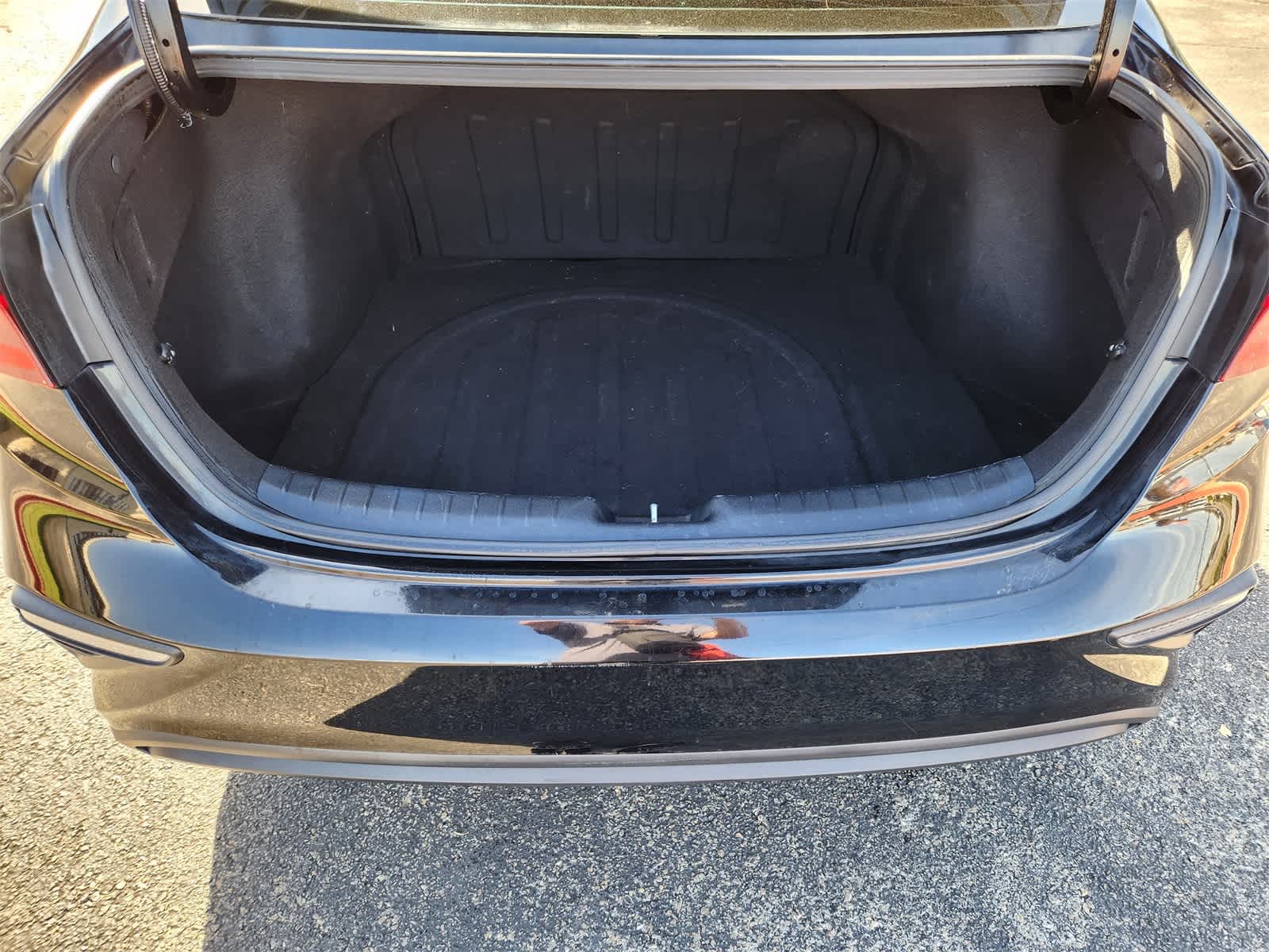 Thumbnail: 2019 Kia Forte - 29