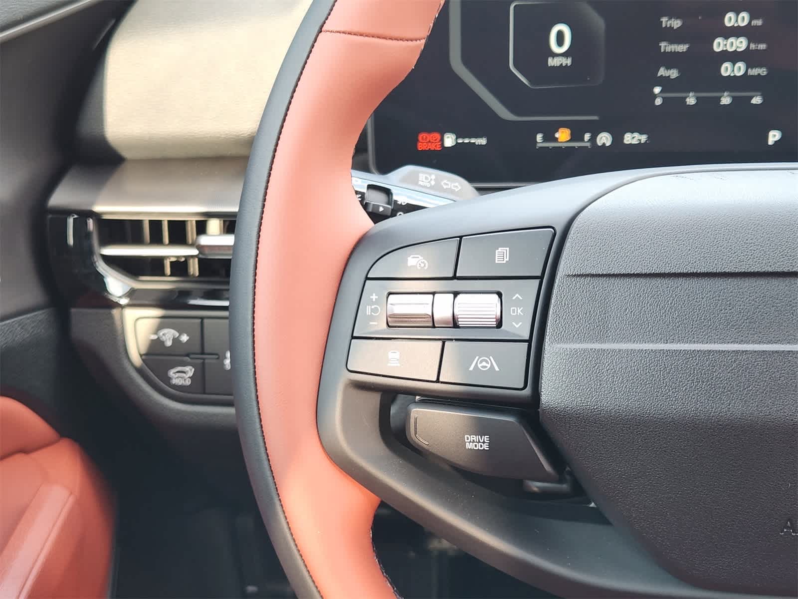 Thumbnail: 2026 Kia Sportage - 26