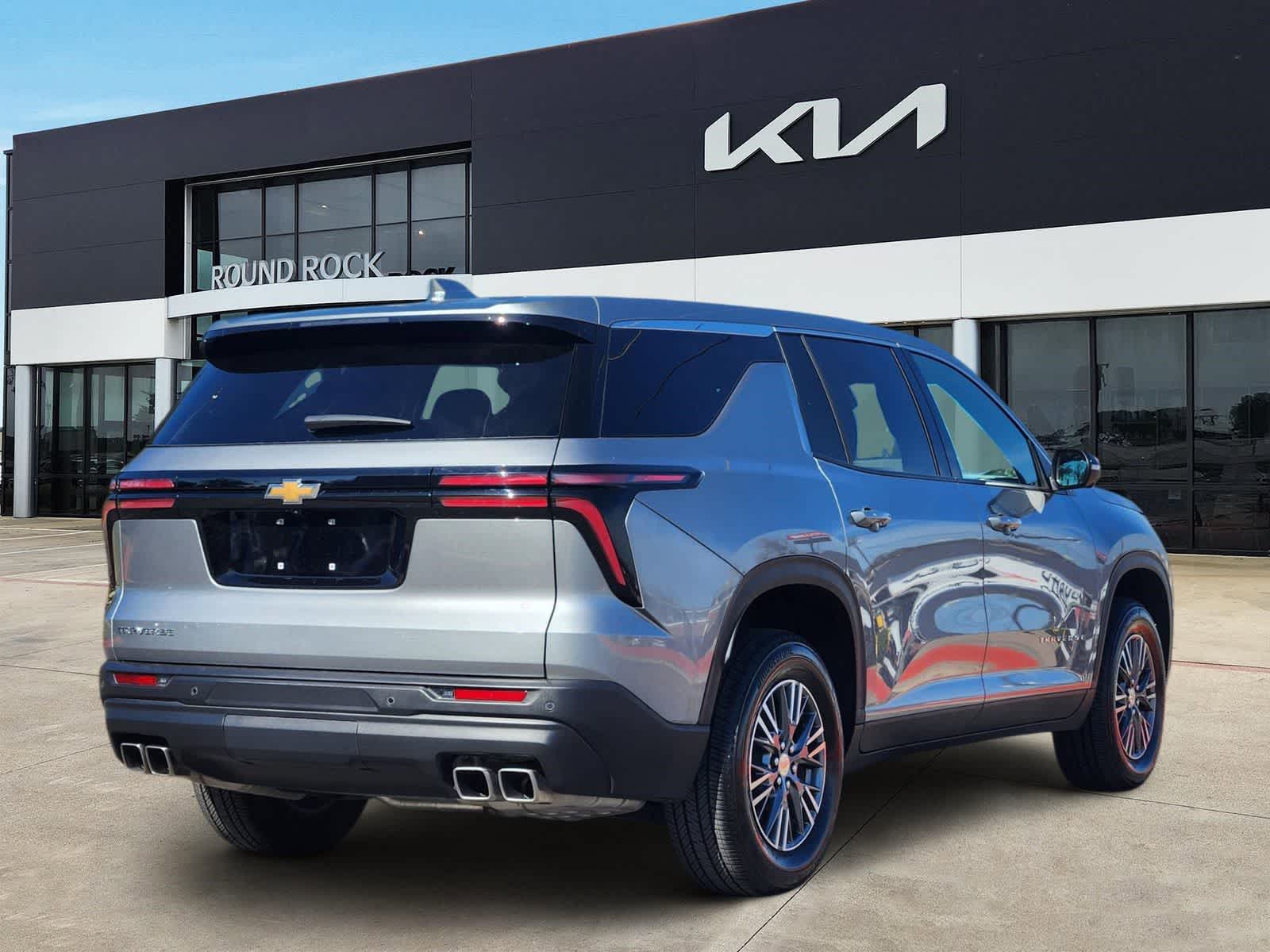 Thumbnail: 2024 Chevrolet Traverse - 5